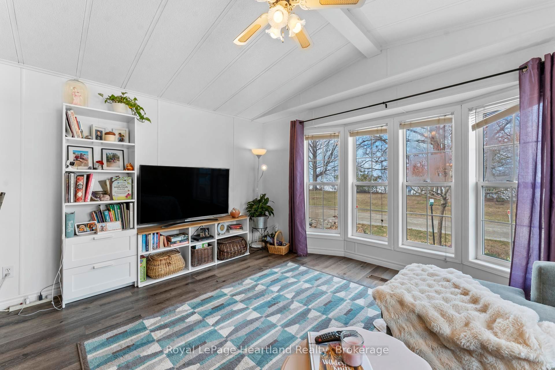 12 Iroquois Lane Property Photo 15