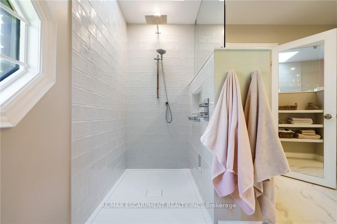 373 Brookview Court Property Photo 30
