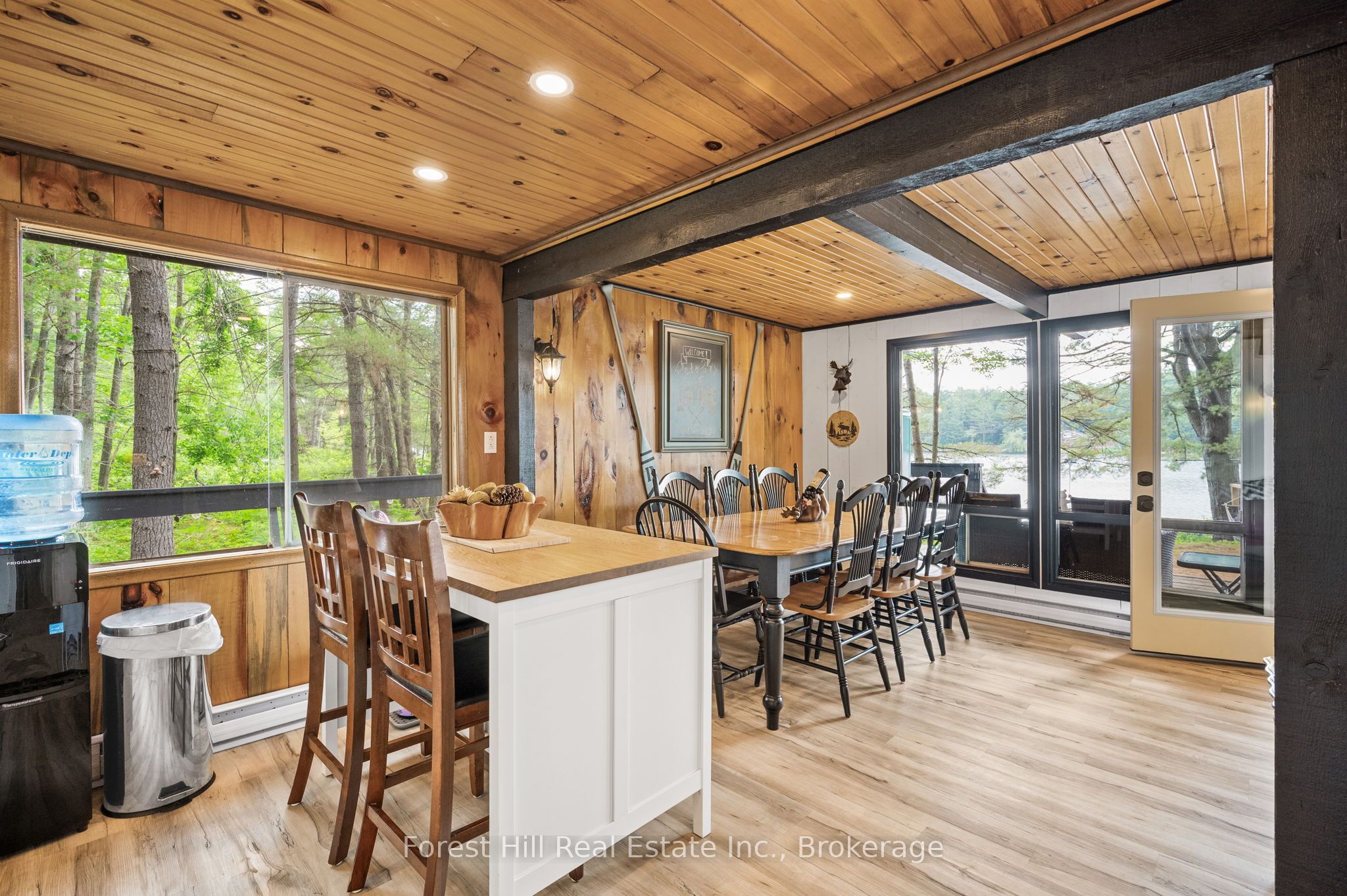 1099 Bracken Trail Property Photo 11