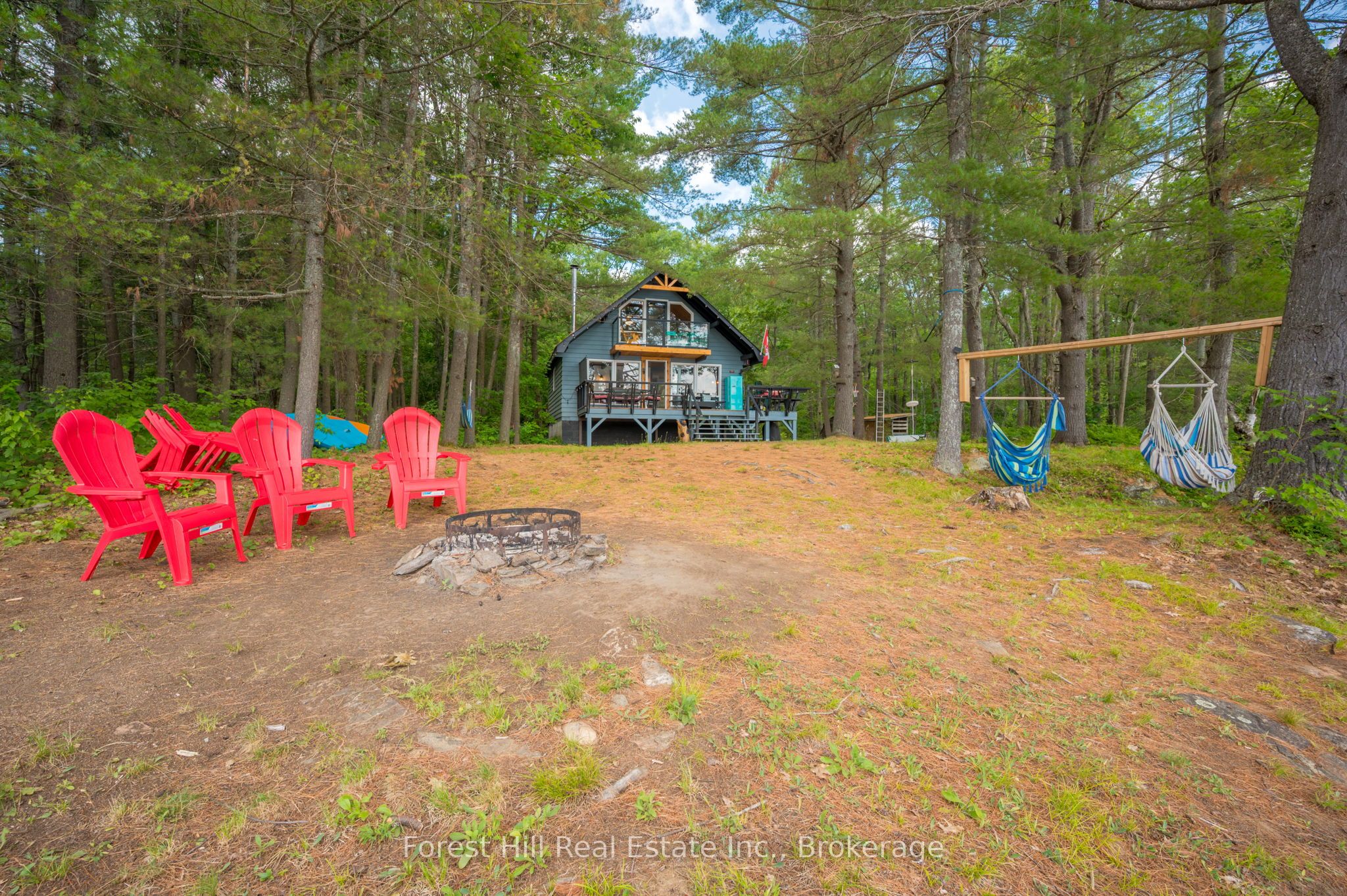 1099 Bracken Trail Property Photo 32