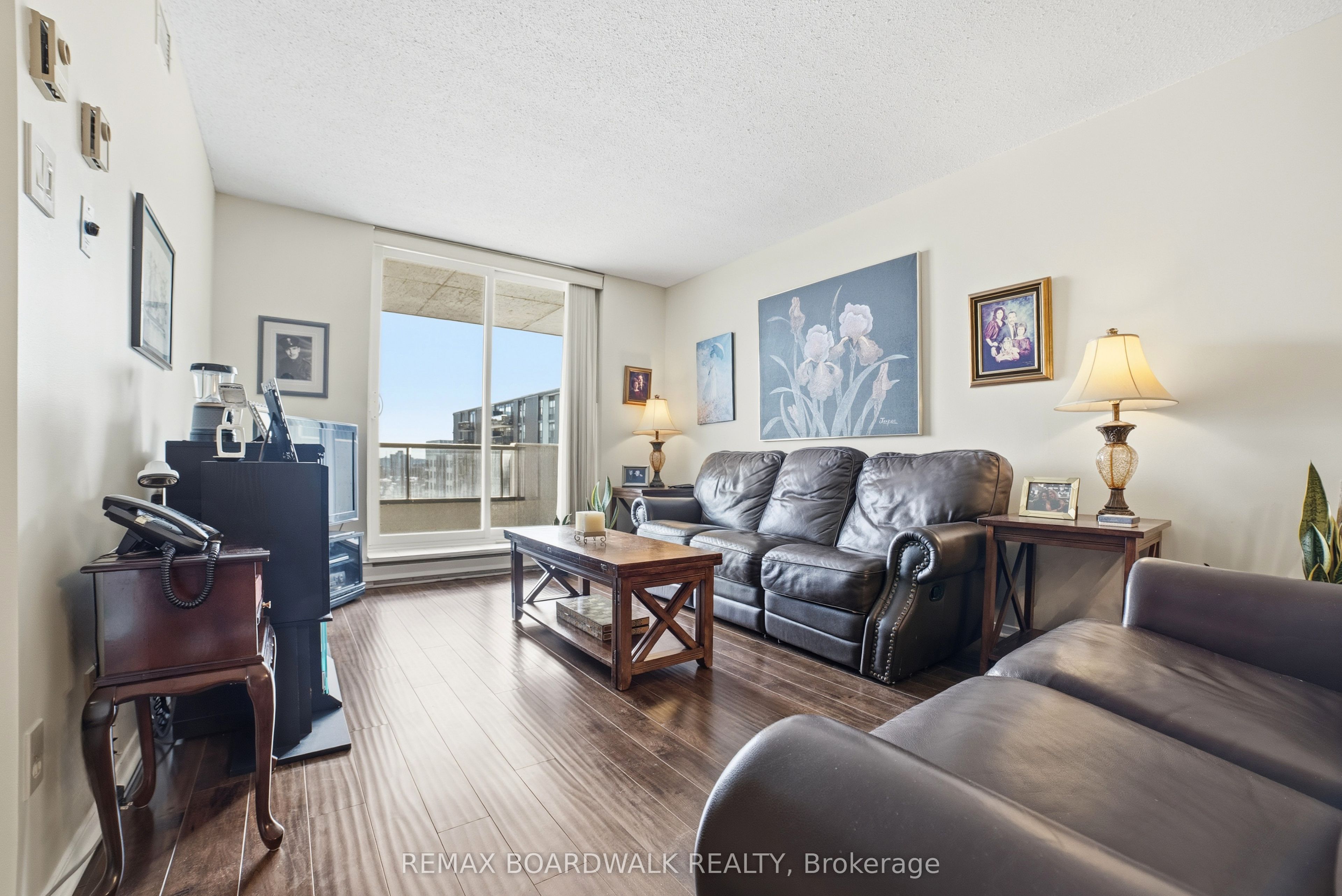 1705 Playfair Drive 1408 Property Photo 18