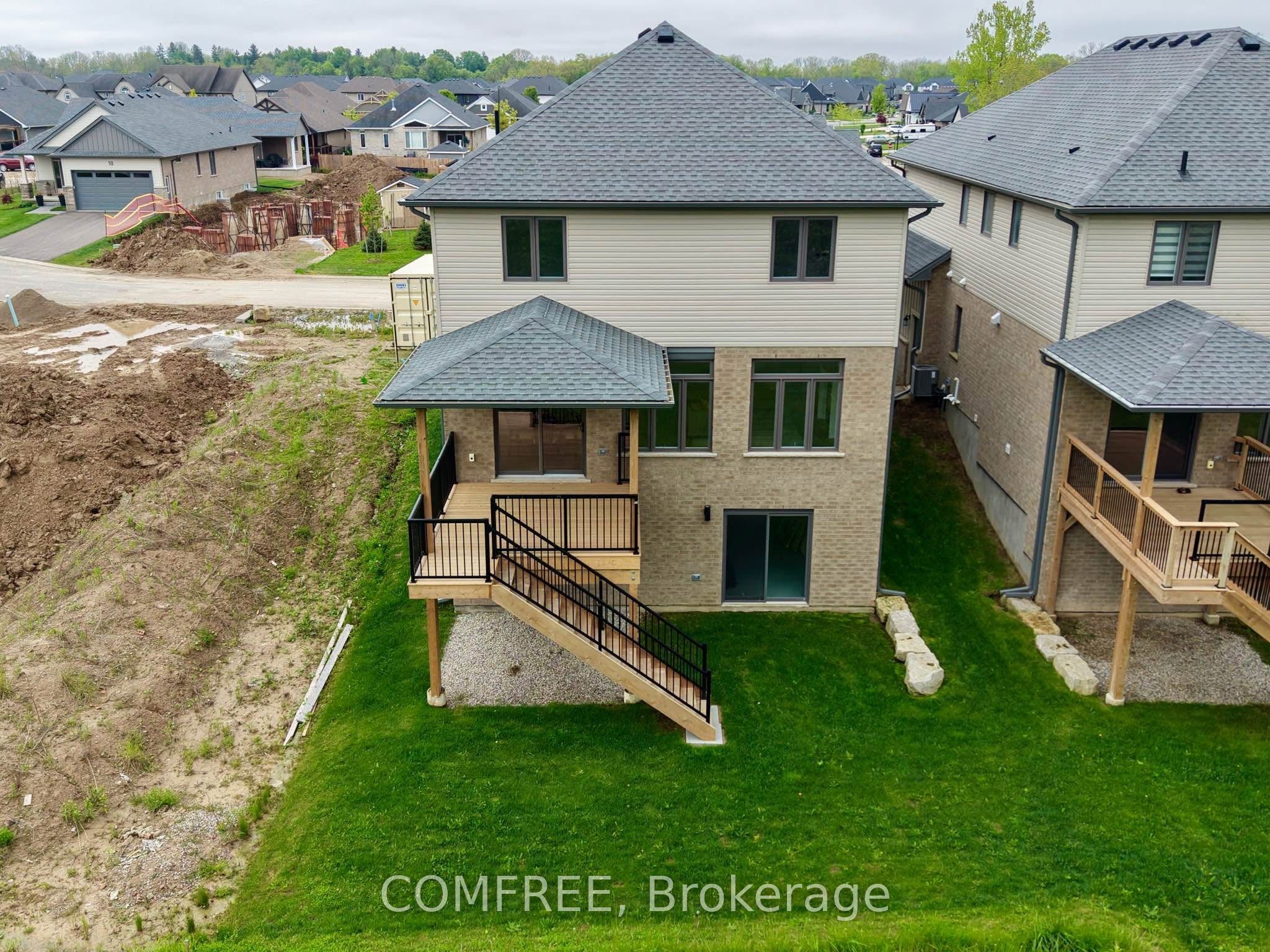 25-35 Old Course Road Property Photo 25