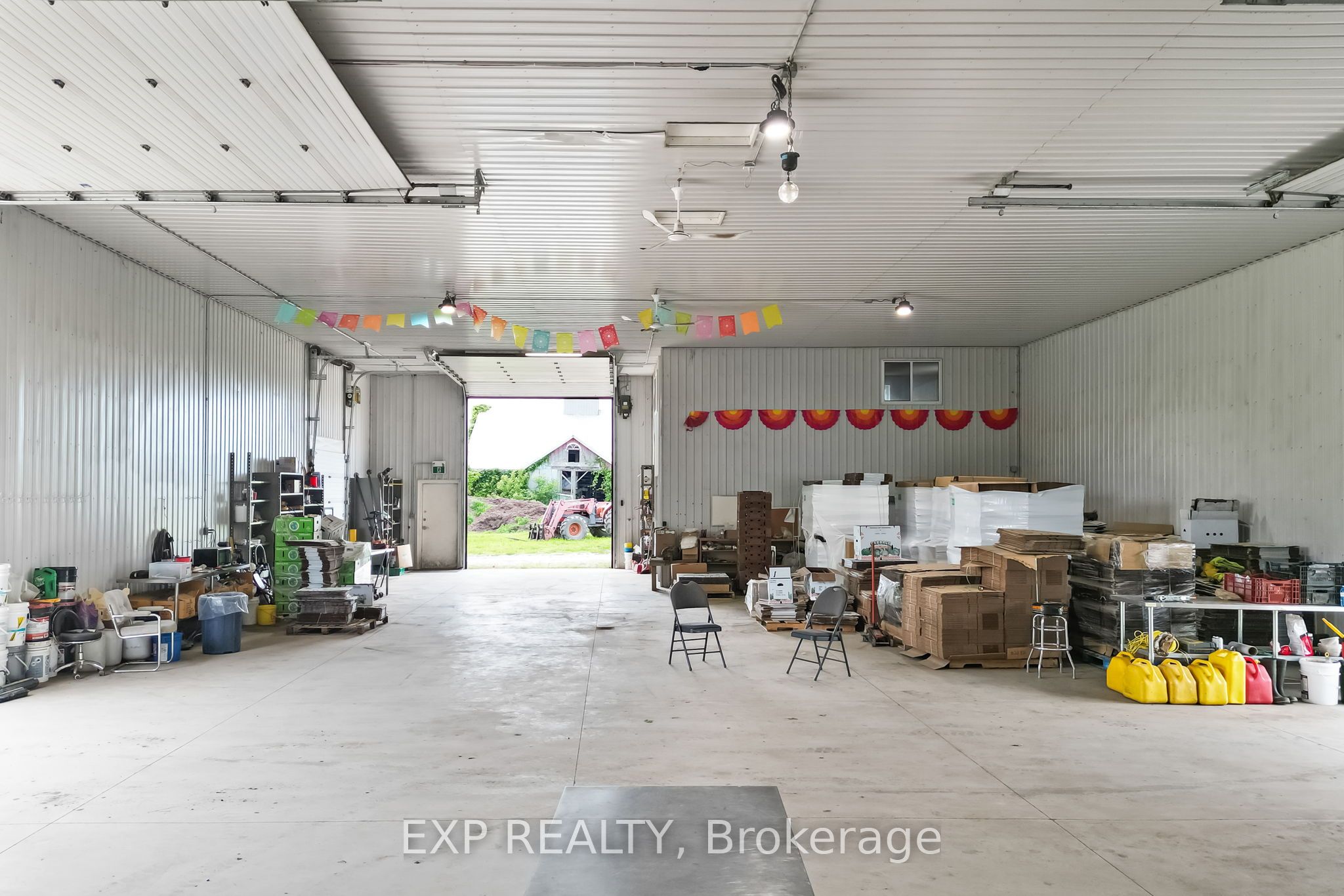 11 Tucker Street Property Photo 9