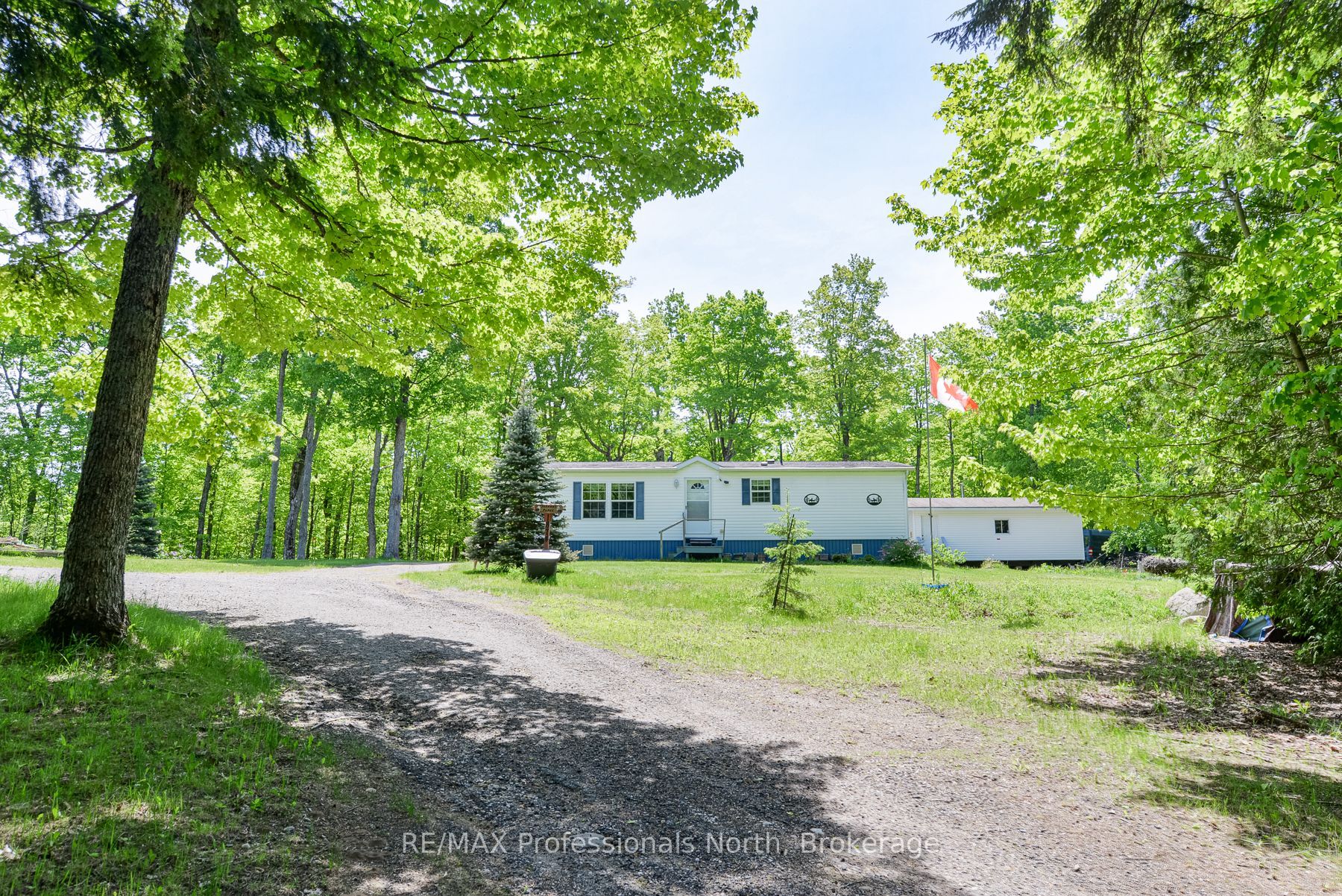 1874 Highway 118 E Property Photo 1