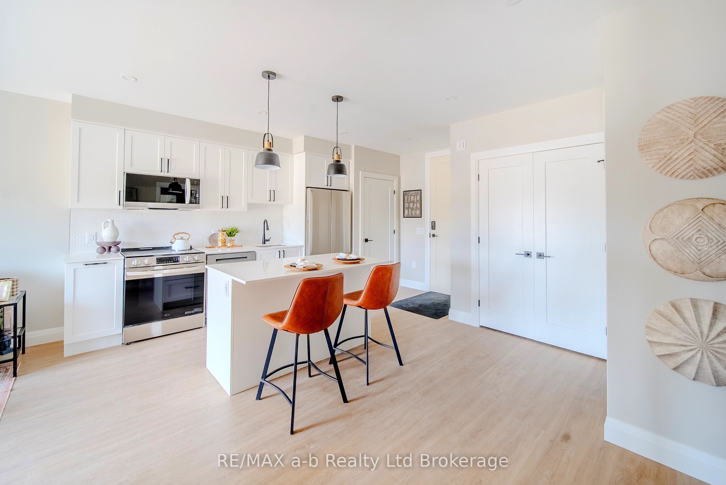 14 Harvest Avenue 809 Property Photo 14