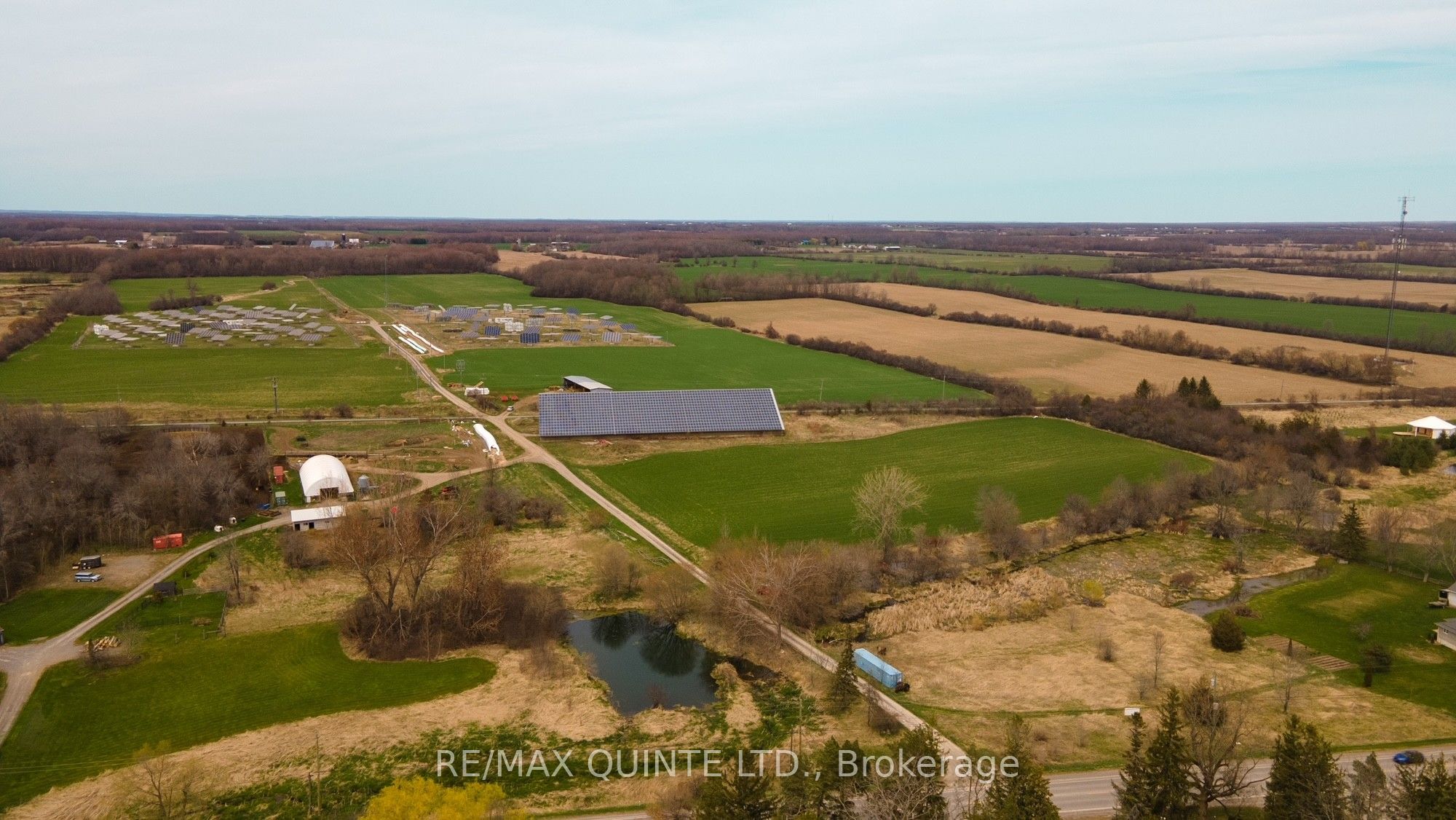 15860 Loyalist Parkway Property Photo 1