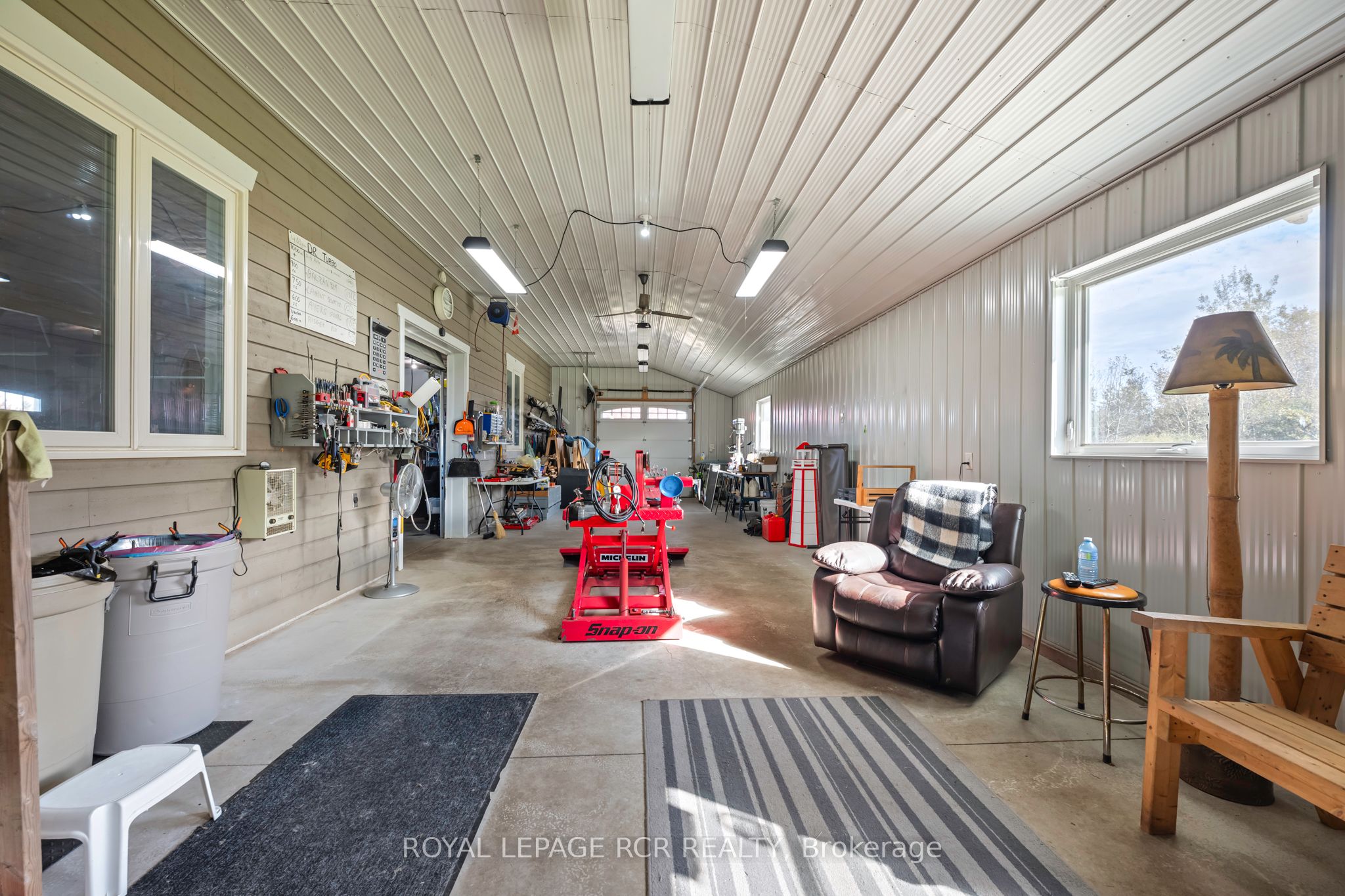 473516 County Rd 11 Property Photo 42