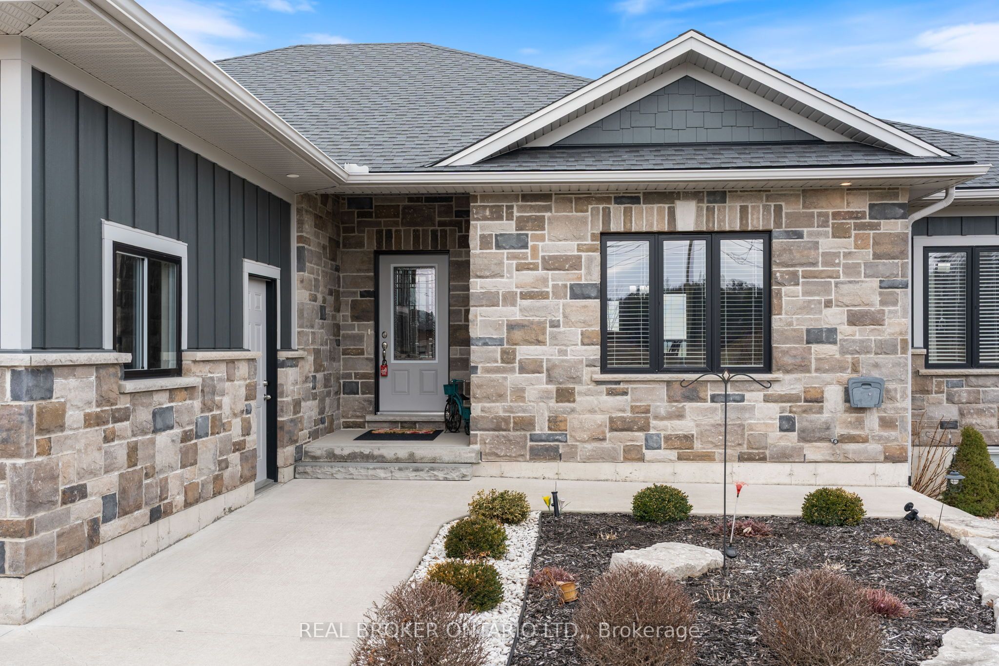 11721 Plank Road Property Photo 2
