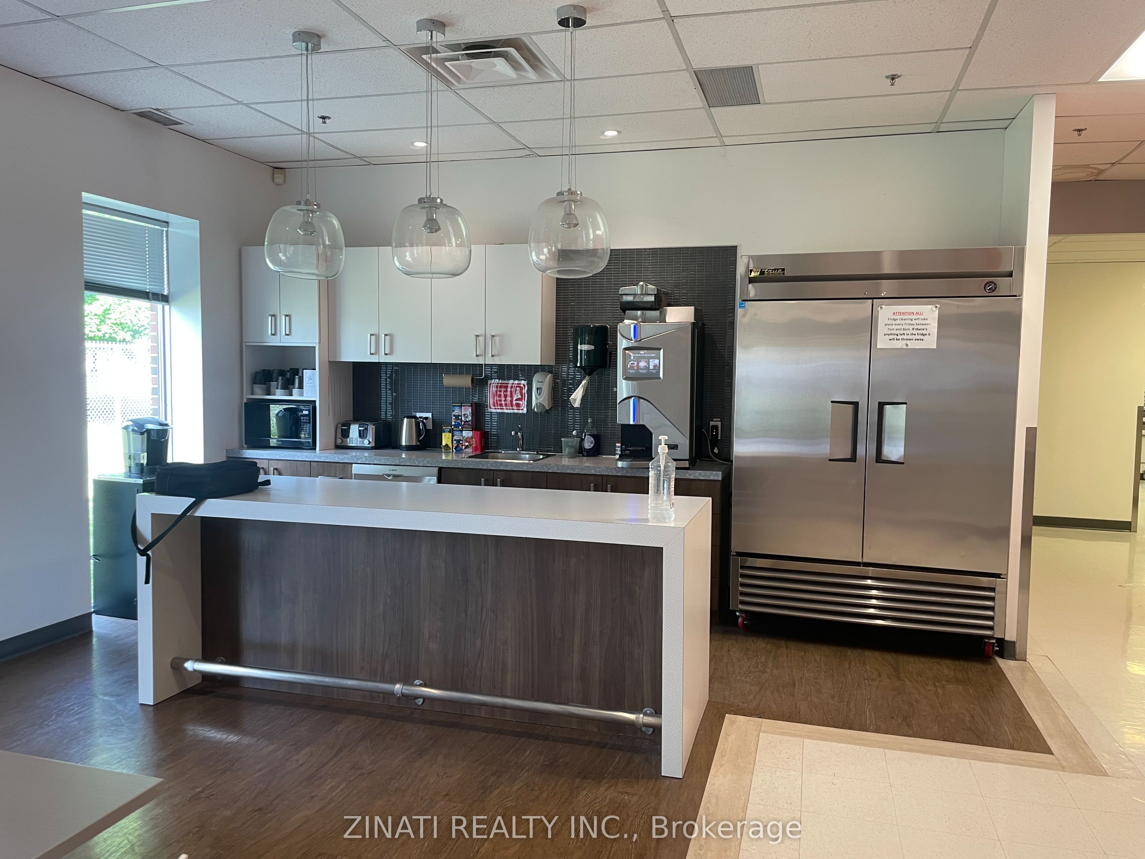 2060 Walkley Road Property Photo 12