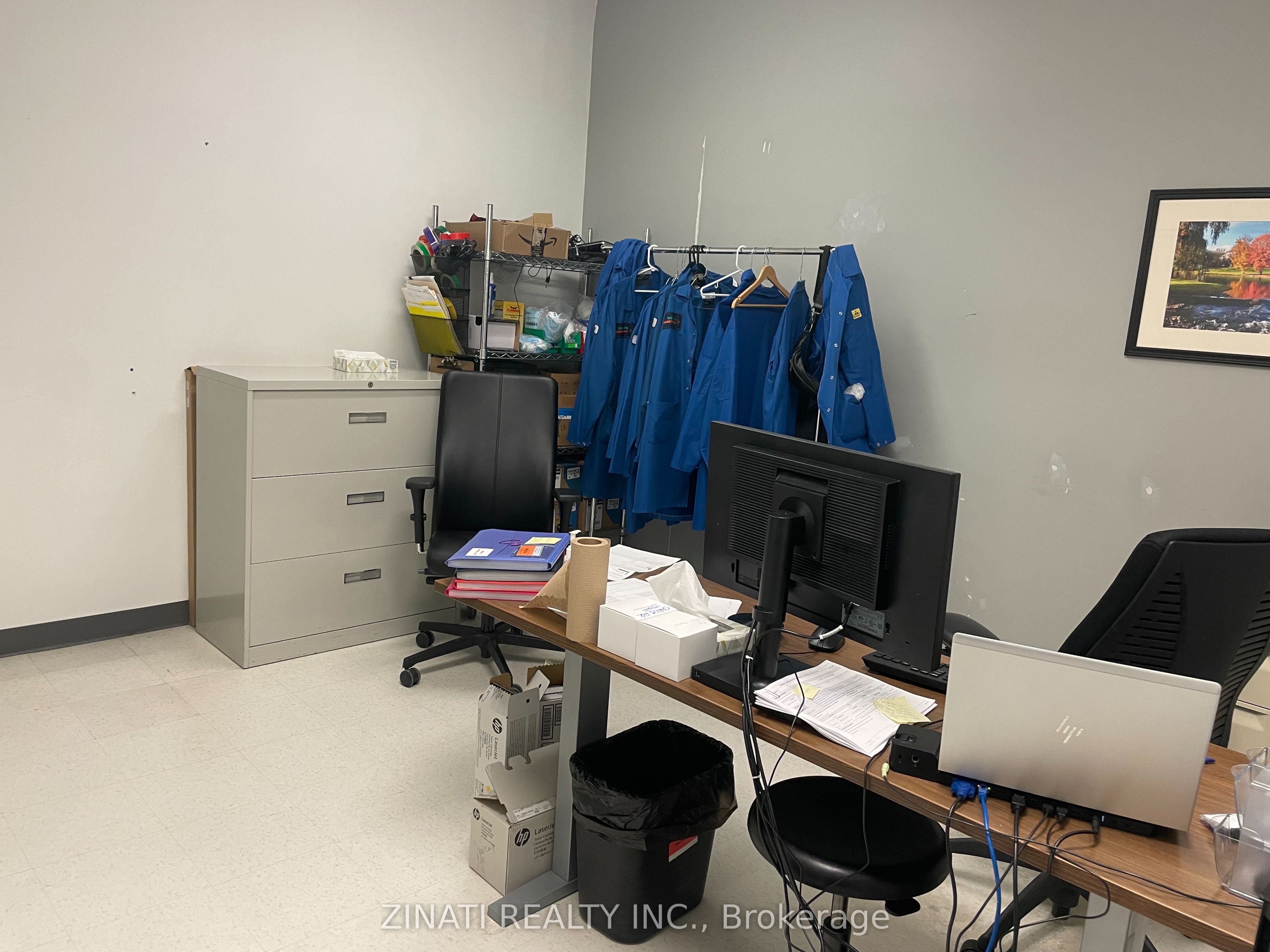 2060 Walkley Road Property Photo 17