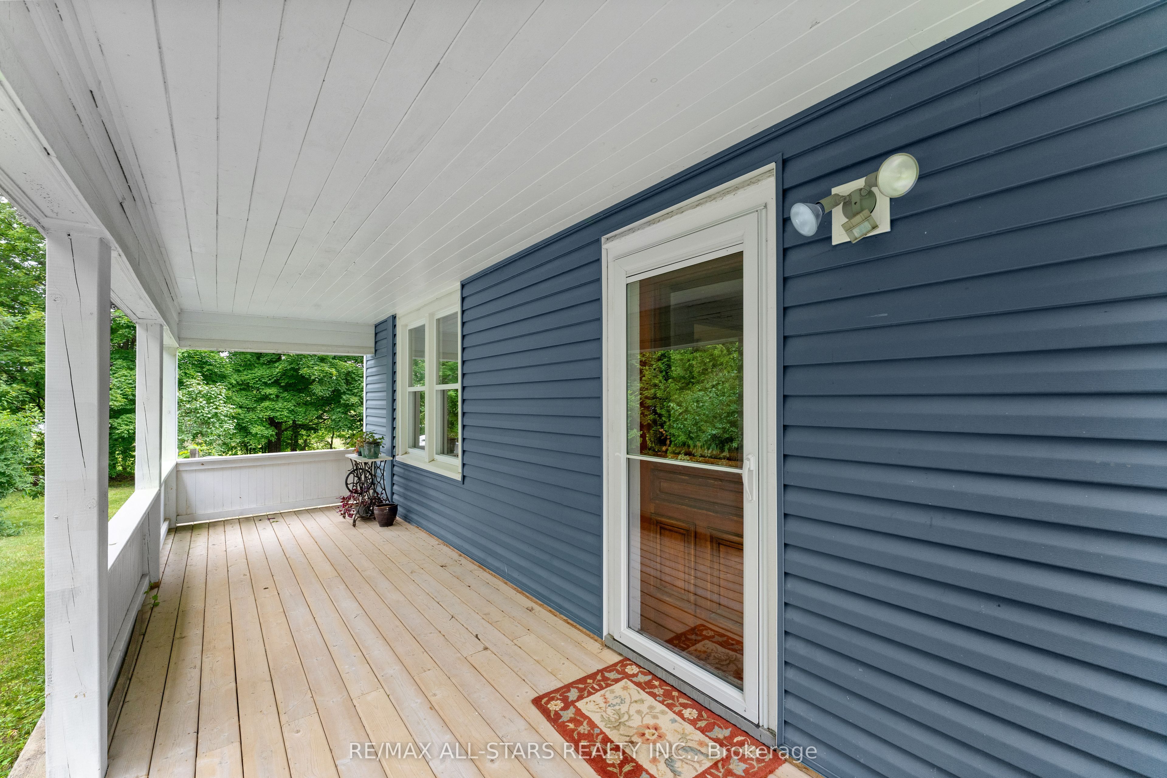 412 Cooper Road Property Photo 7