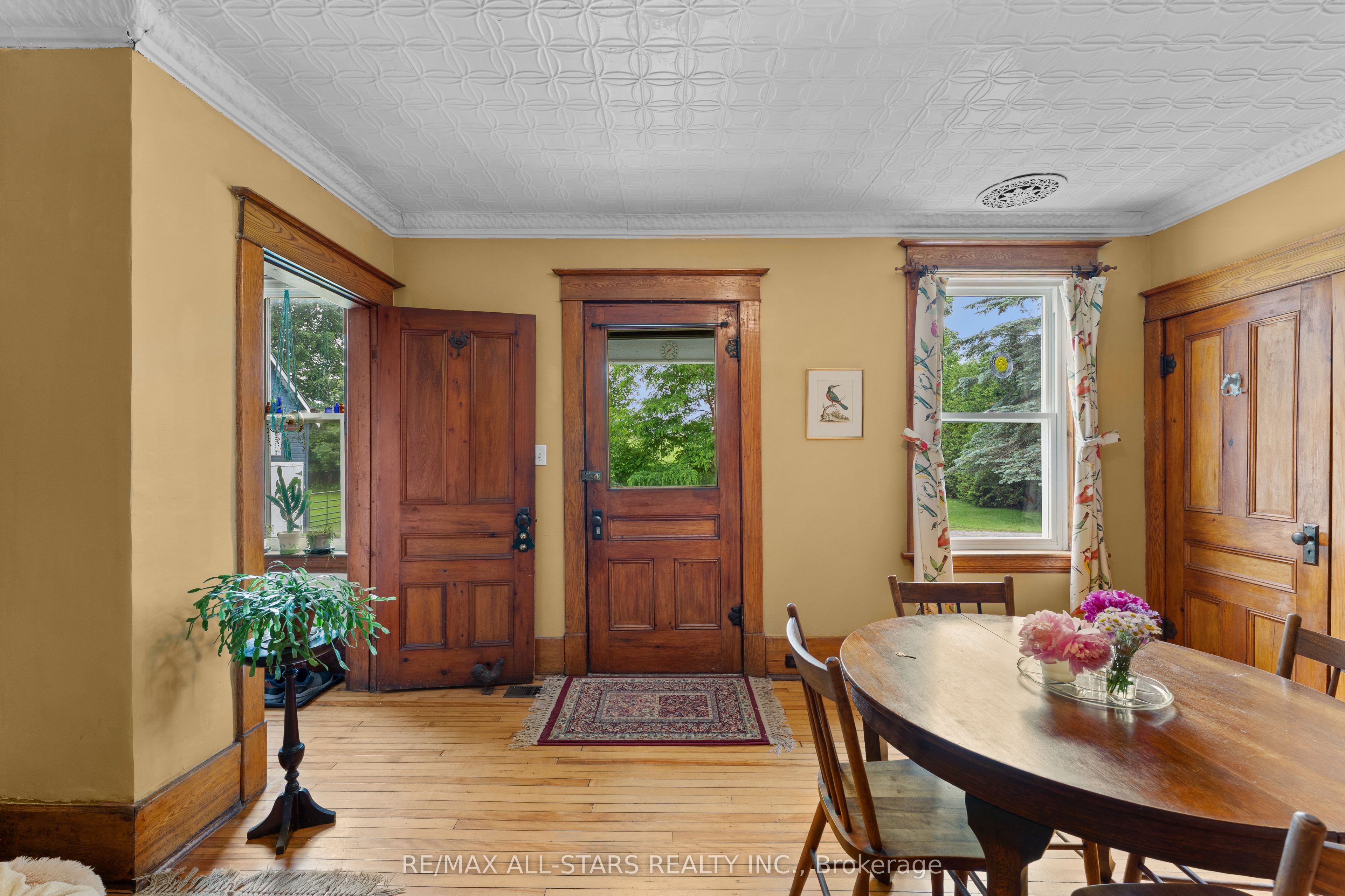 412 Cooper Road Property Photo 9