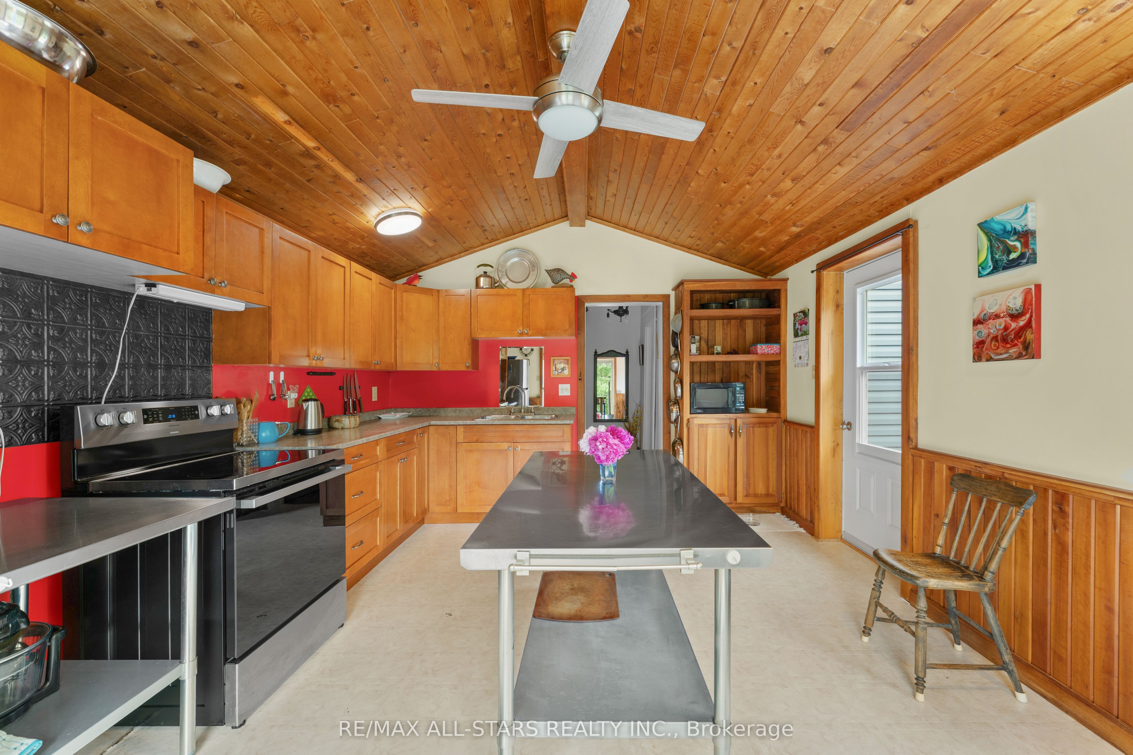 412 Cooper Road Property Photo 14