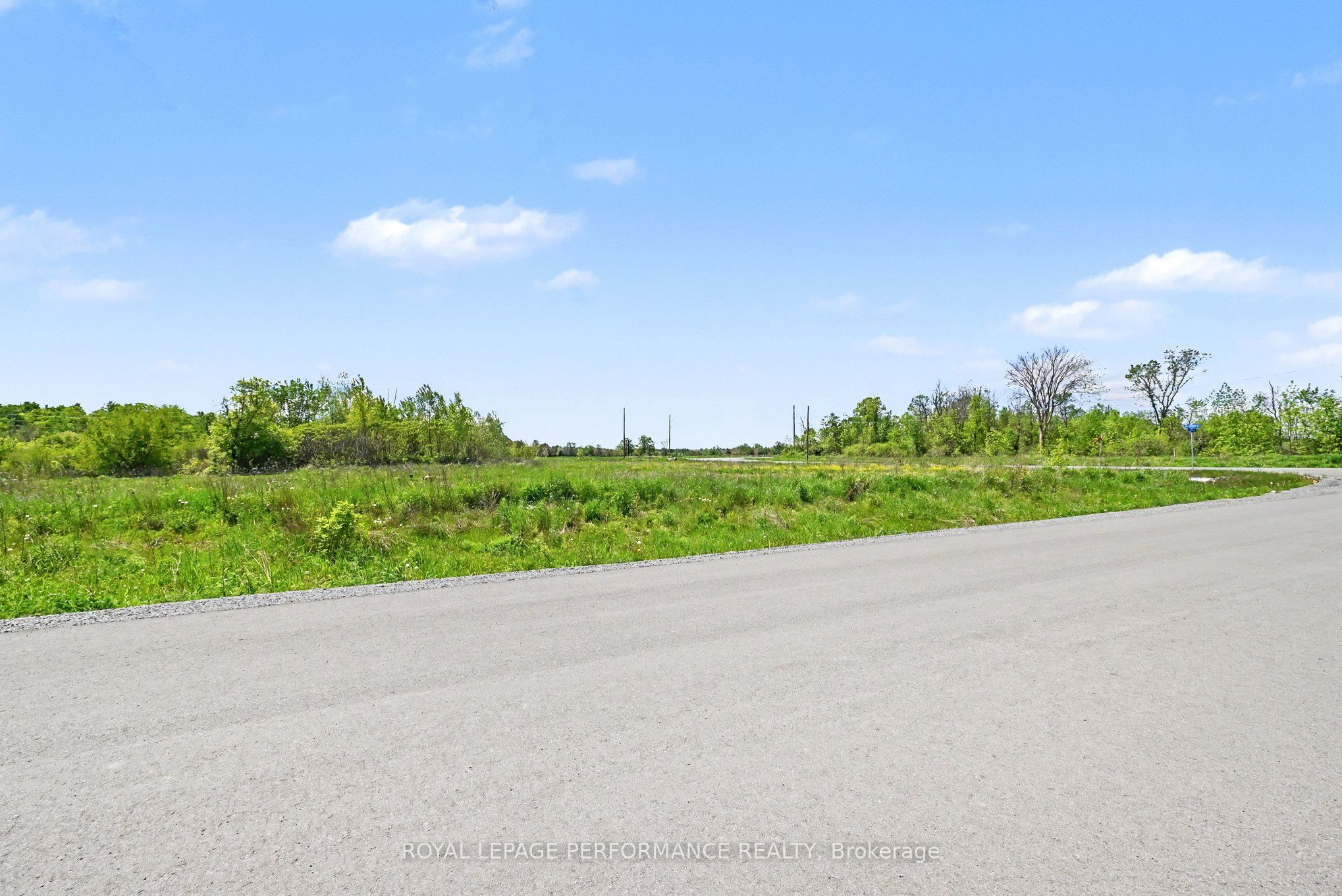 1580 Mcdonell Crescent Property Photo 20