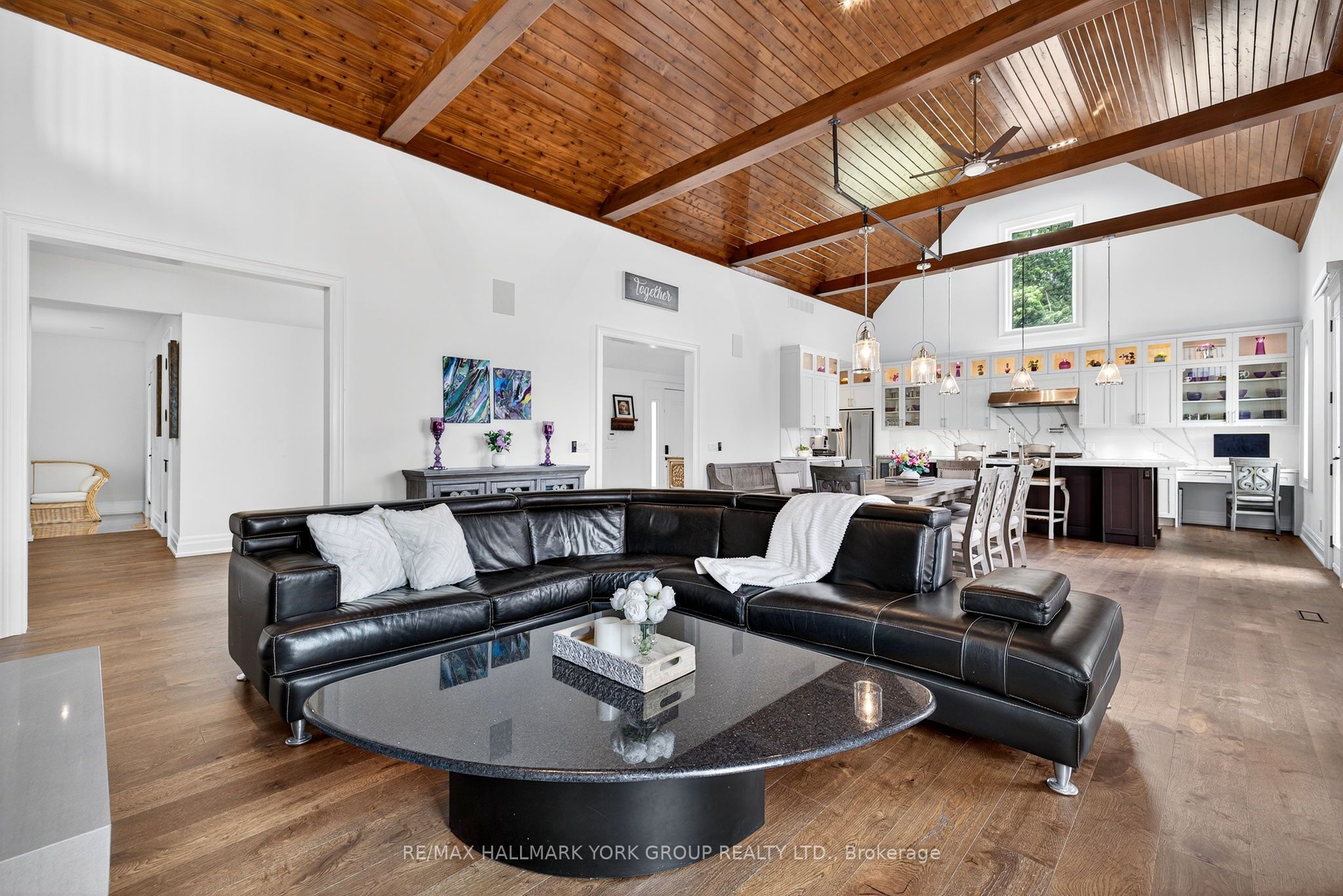 10 Grills Road Property Photo 6