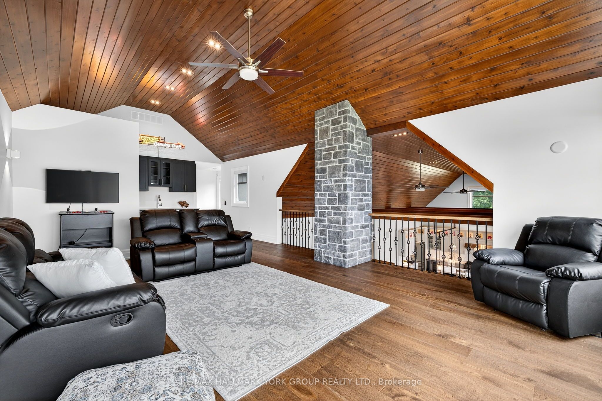 10 Grills Road Property Photo 11