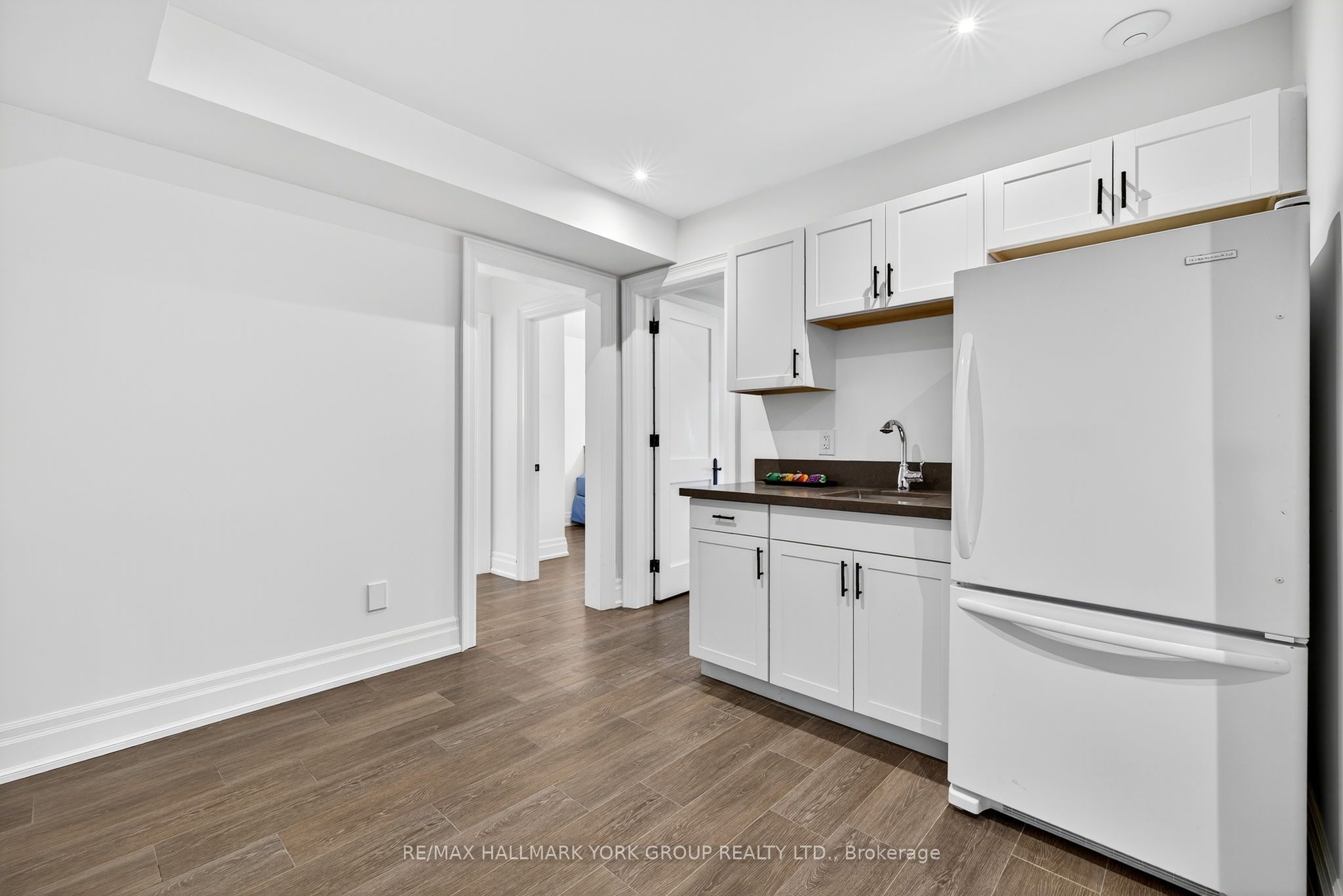 10 Grills Road Property Photo 14