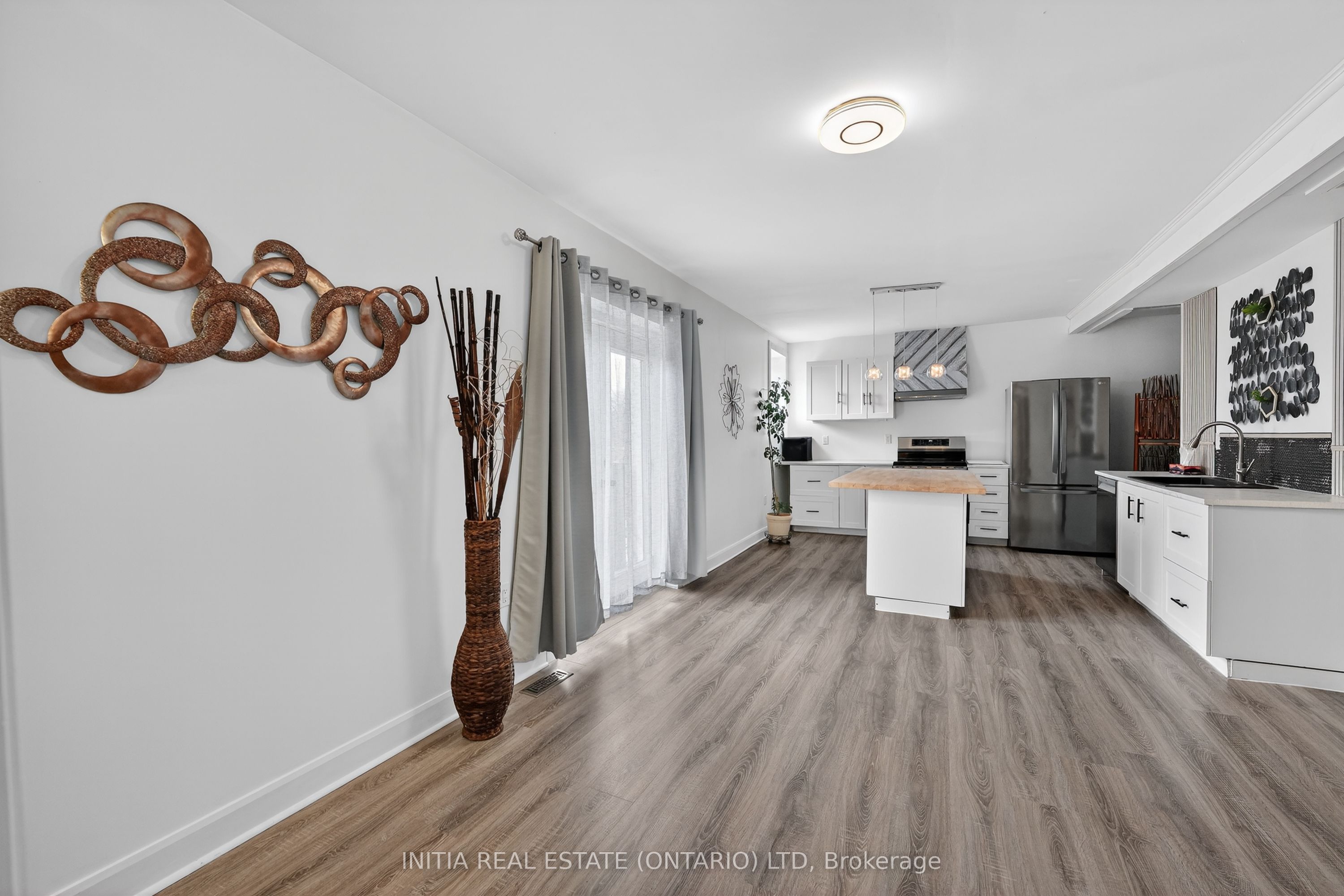 3911 Warehouse Street Property Photo 15
