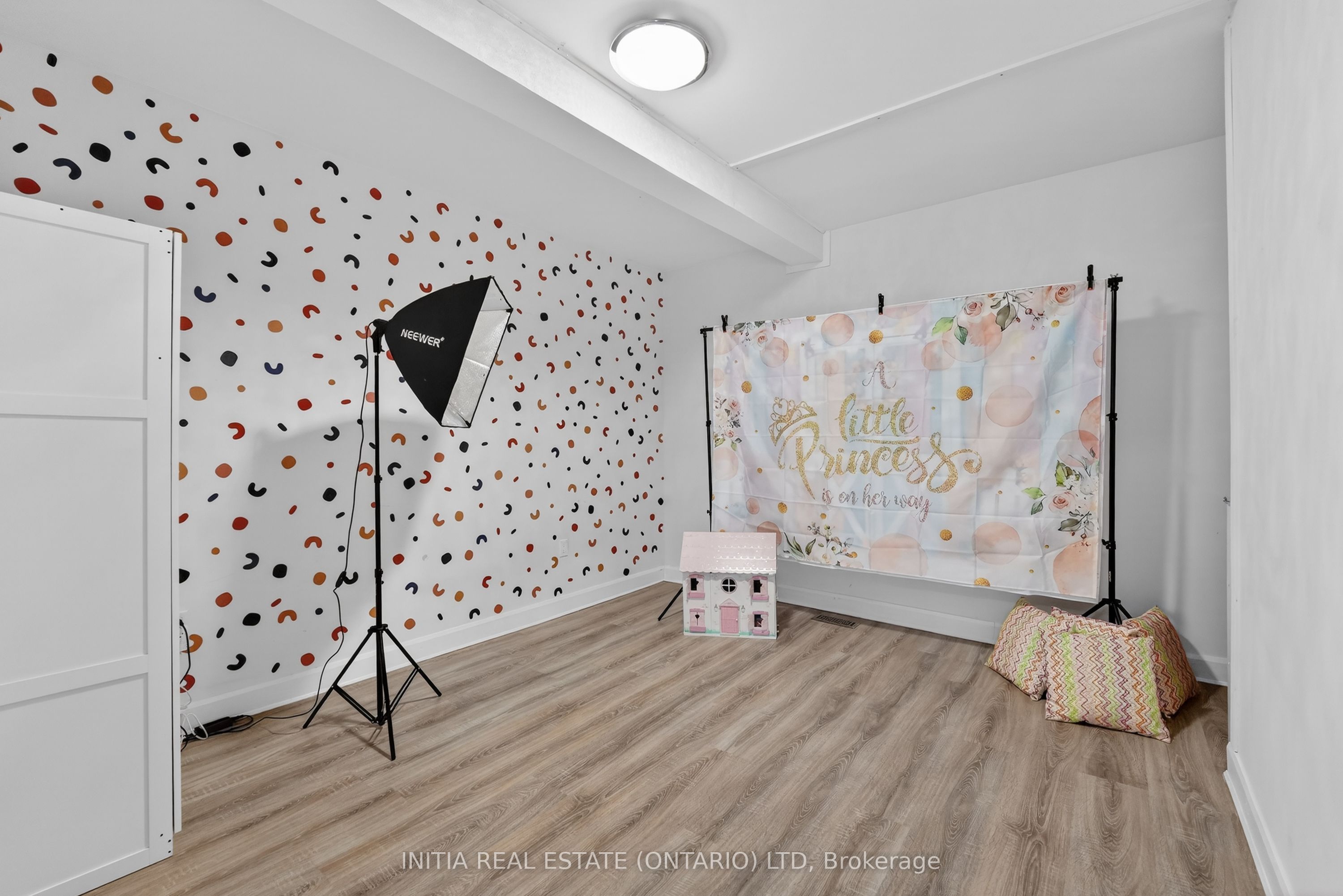 3911 Warehouse Street Property Photo 19
