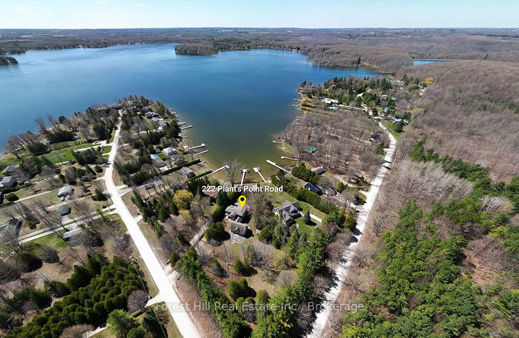 222 Plantt's Point Road Property Photo 3