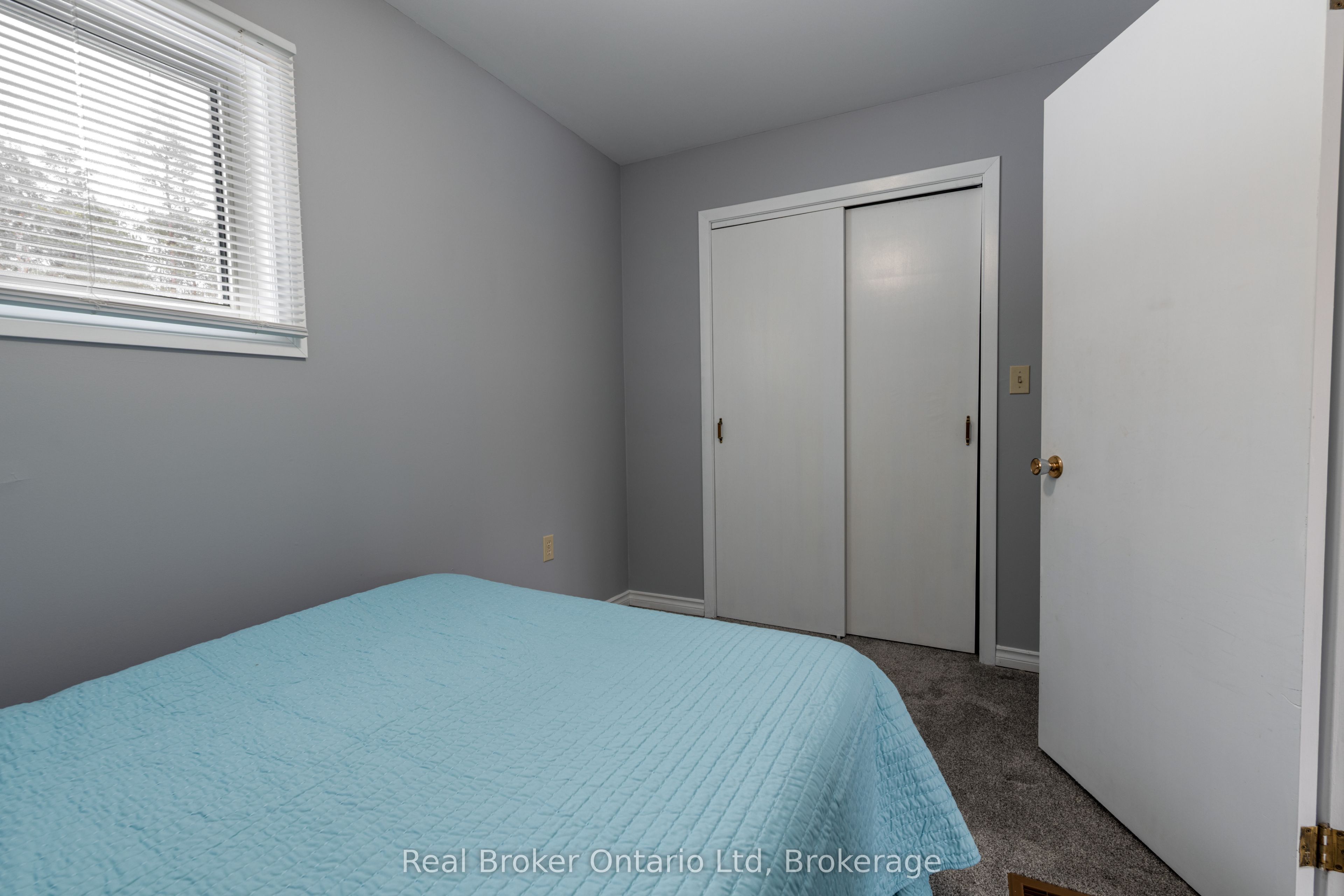 16 Twin River Drive N Property Photo 19