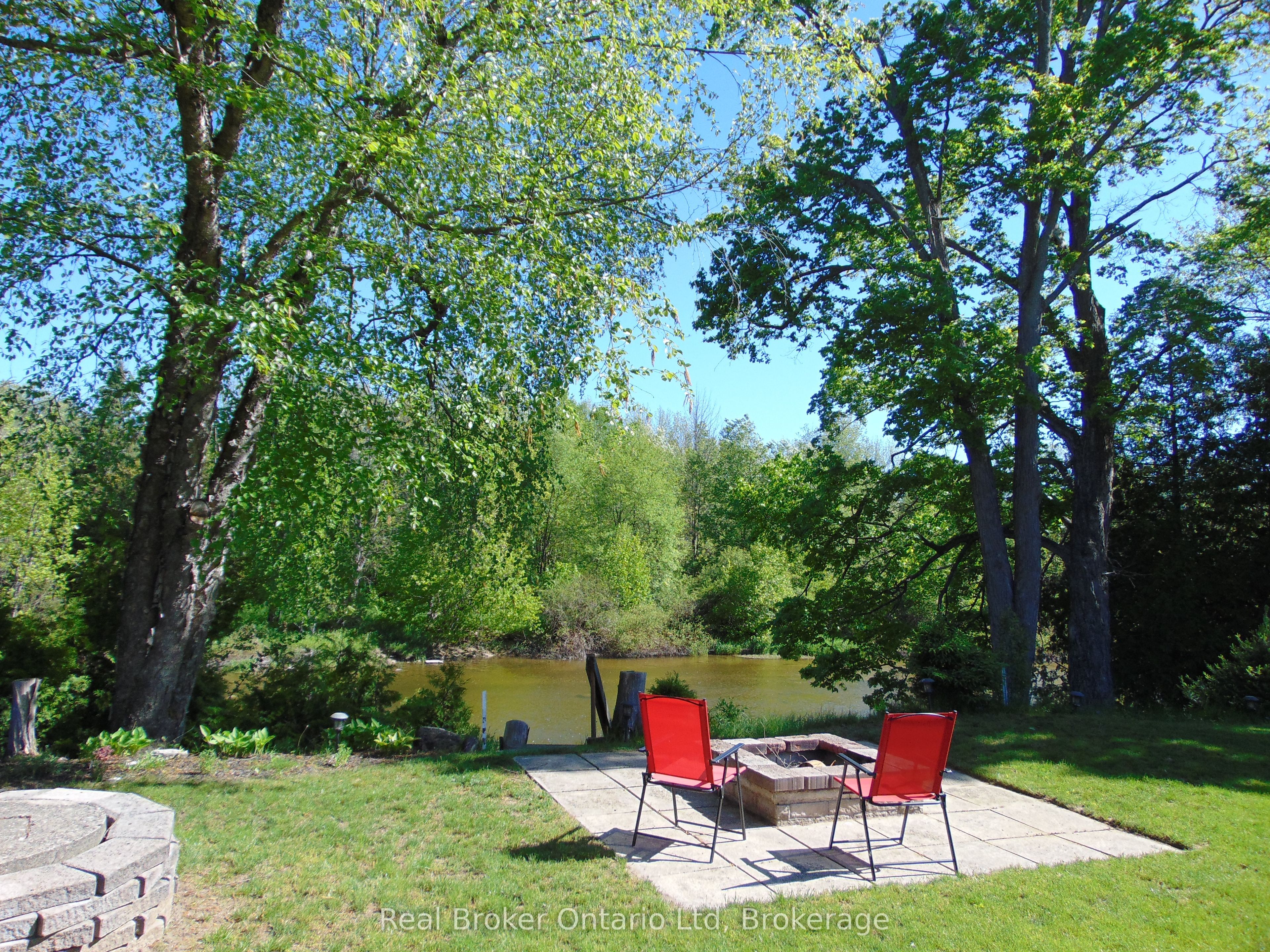 16 Twin River Drive N Property Photo 27