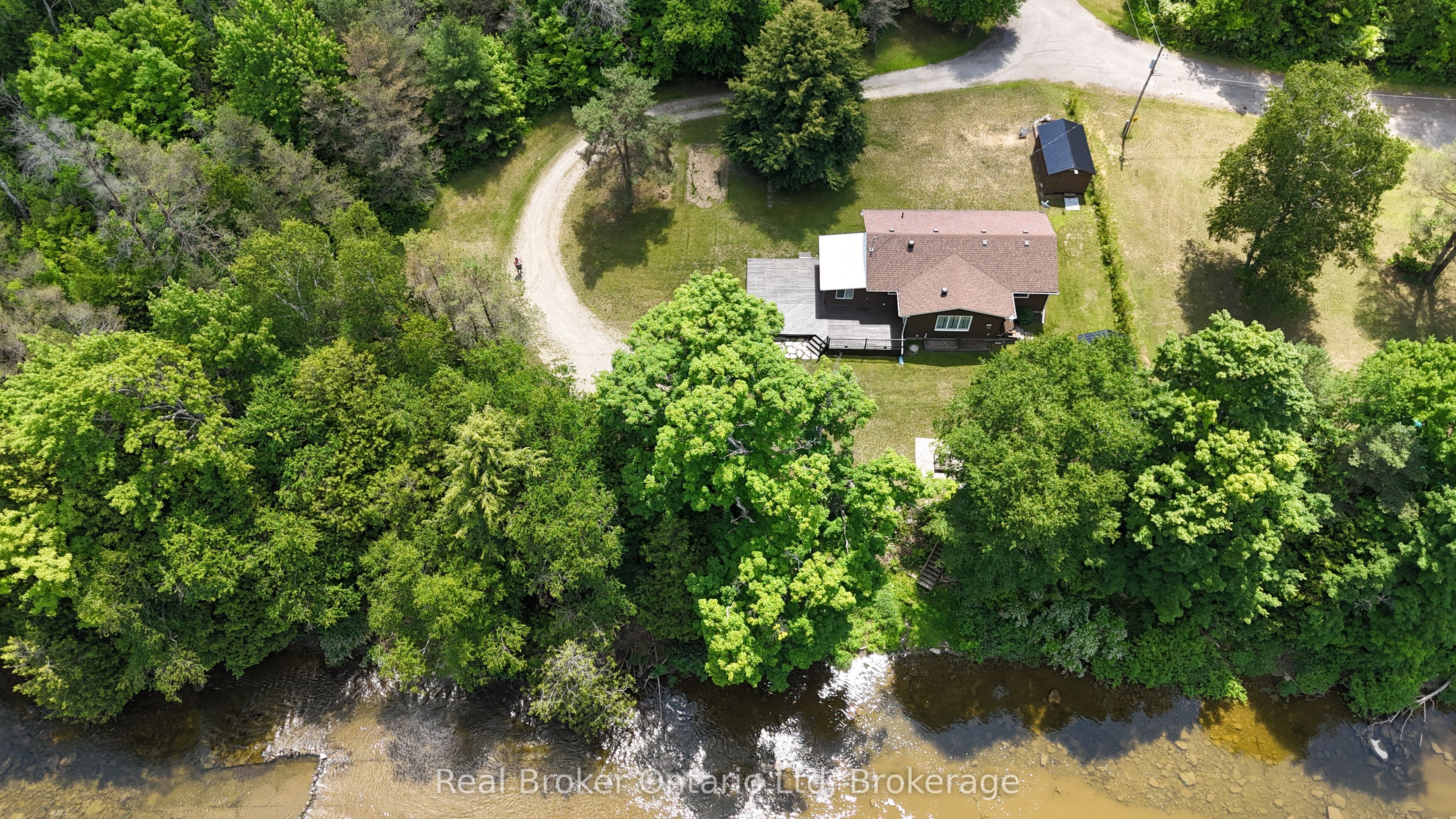 16 Twin River Drive N Property Photo 31