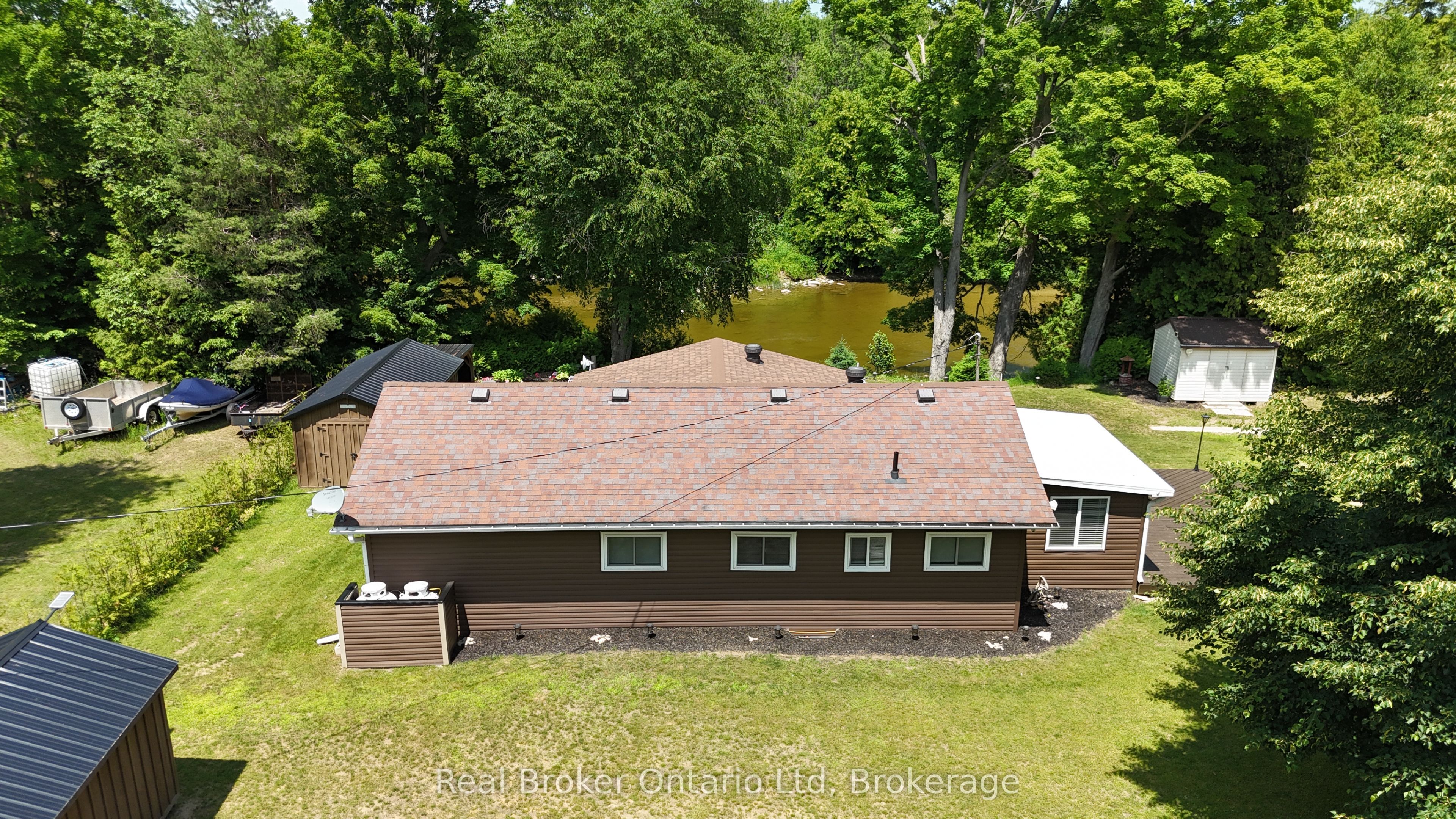 16 Twin River Drive N Property Photo 41