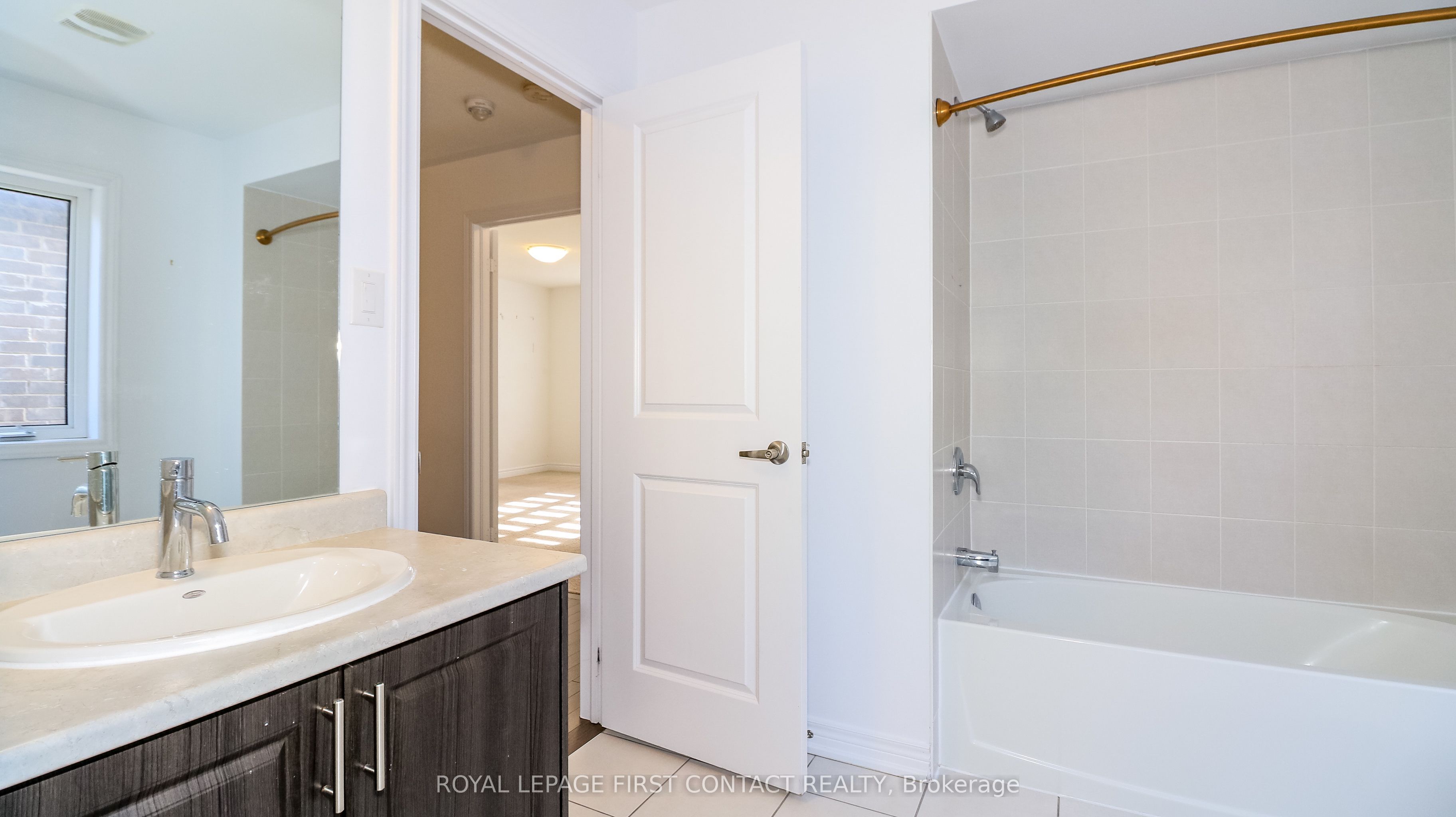 142 Seeley Avenue Property Photo 28