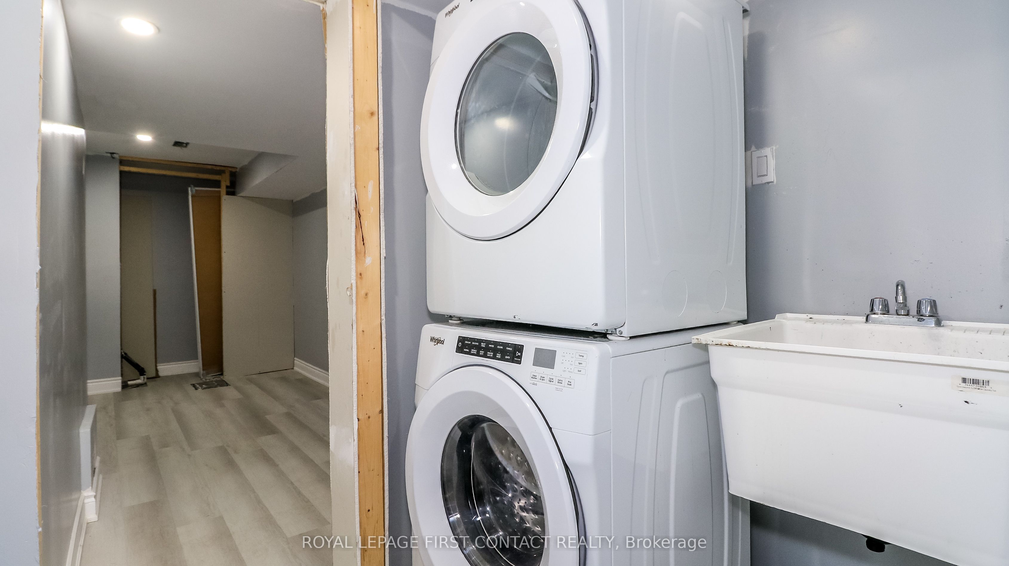 142 Seeley Avenue Property Photo 38