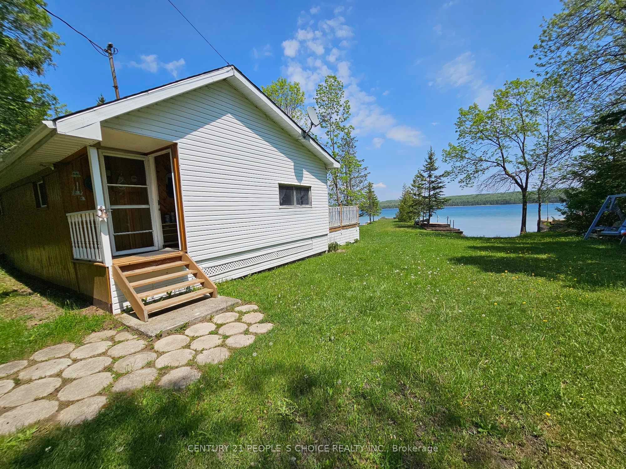 123 Waterview Lane Property Photo 1
