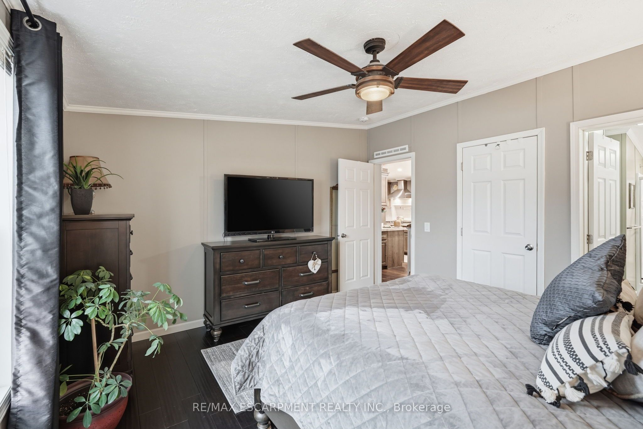 36 Shady Lane Property Photo 33