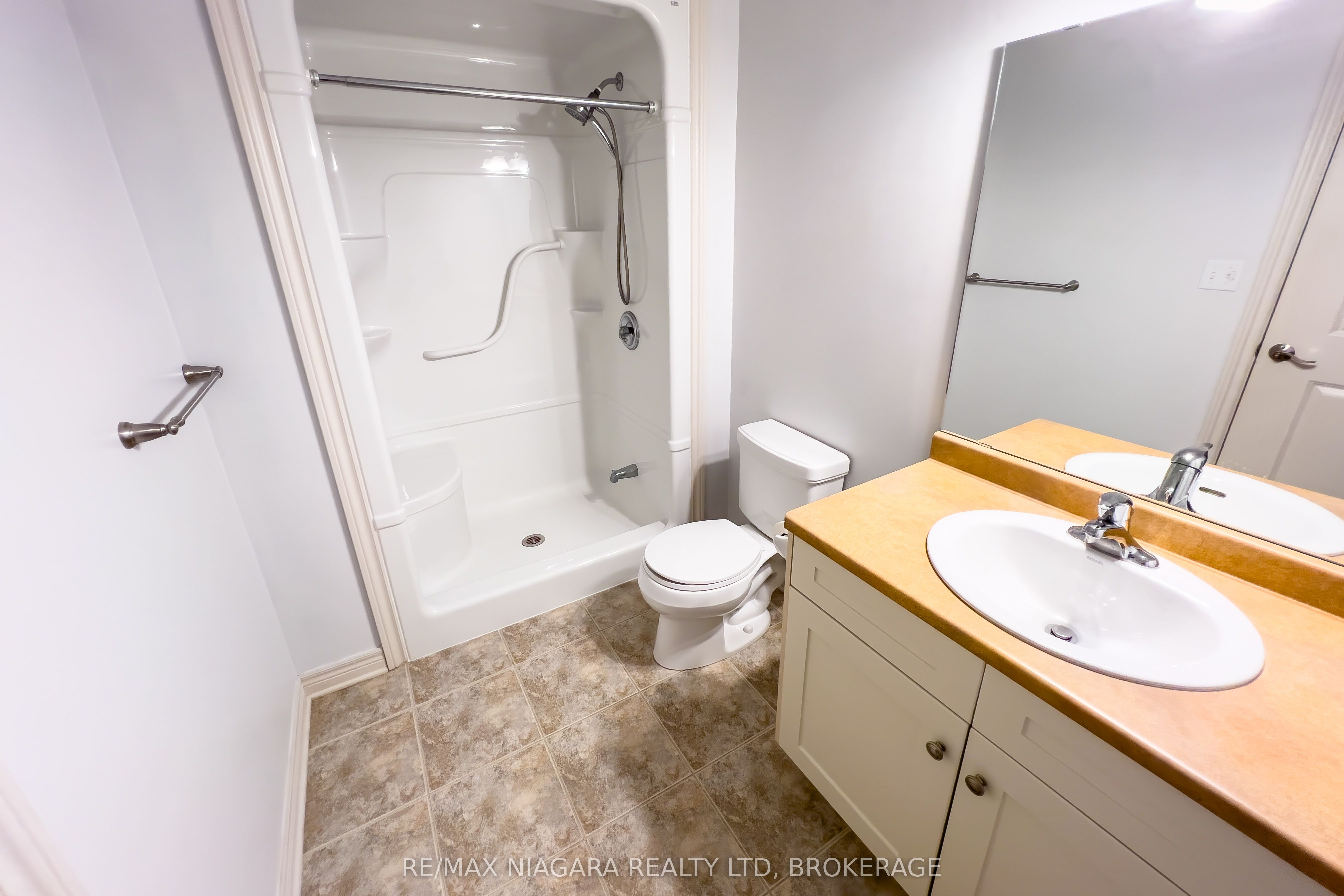 2799 St. Paul Avenue 306 Property Photo 14