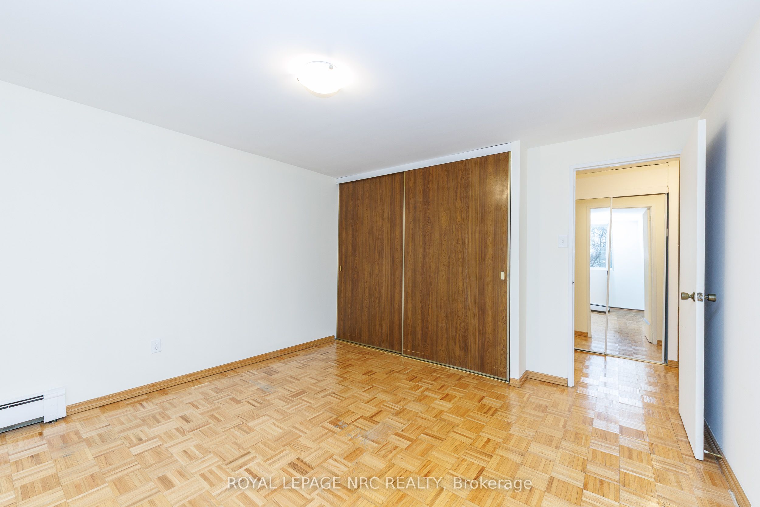 264 Grantham Avenue 209 Property Photo 18