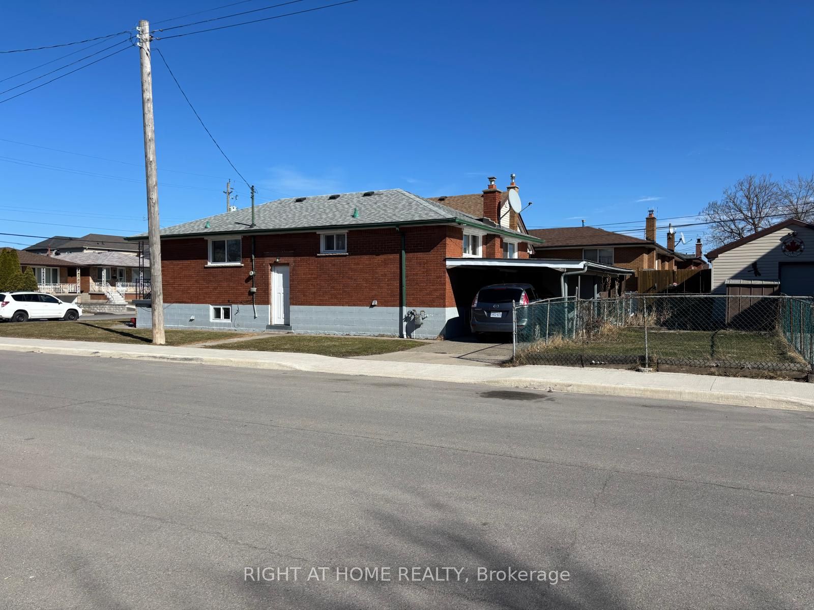 1224 Dunsmure Road Property Photo 18