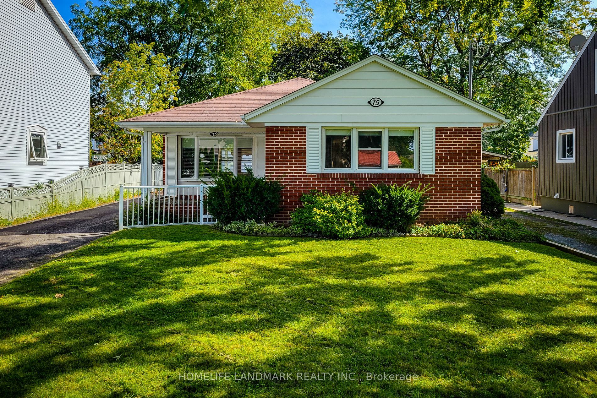 75 Bayview Drive Lower Property Photo 1