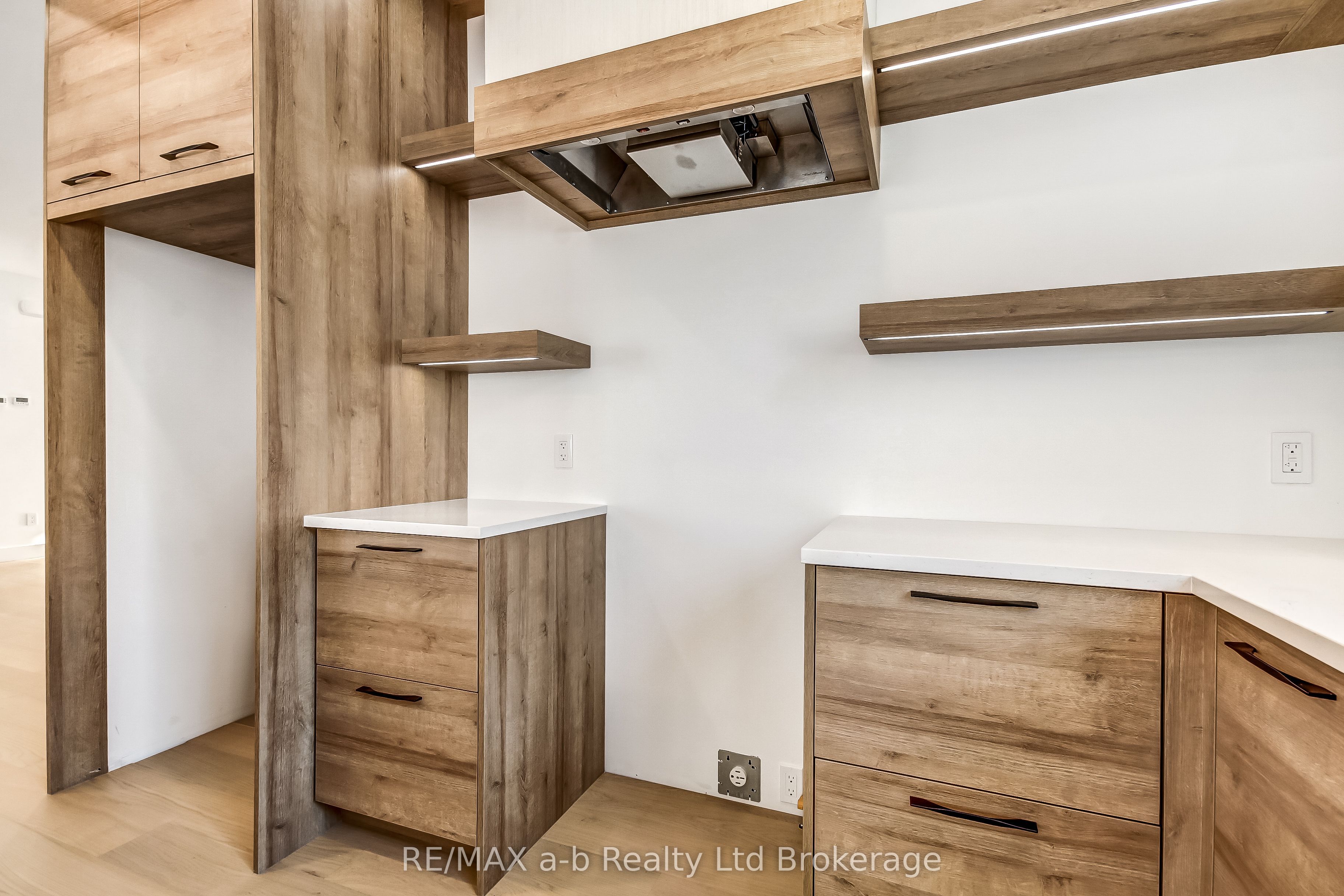 74 Herb Street Property Photo 17