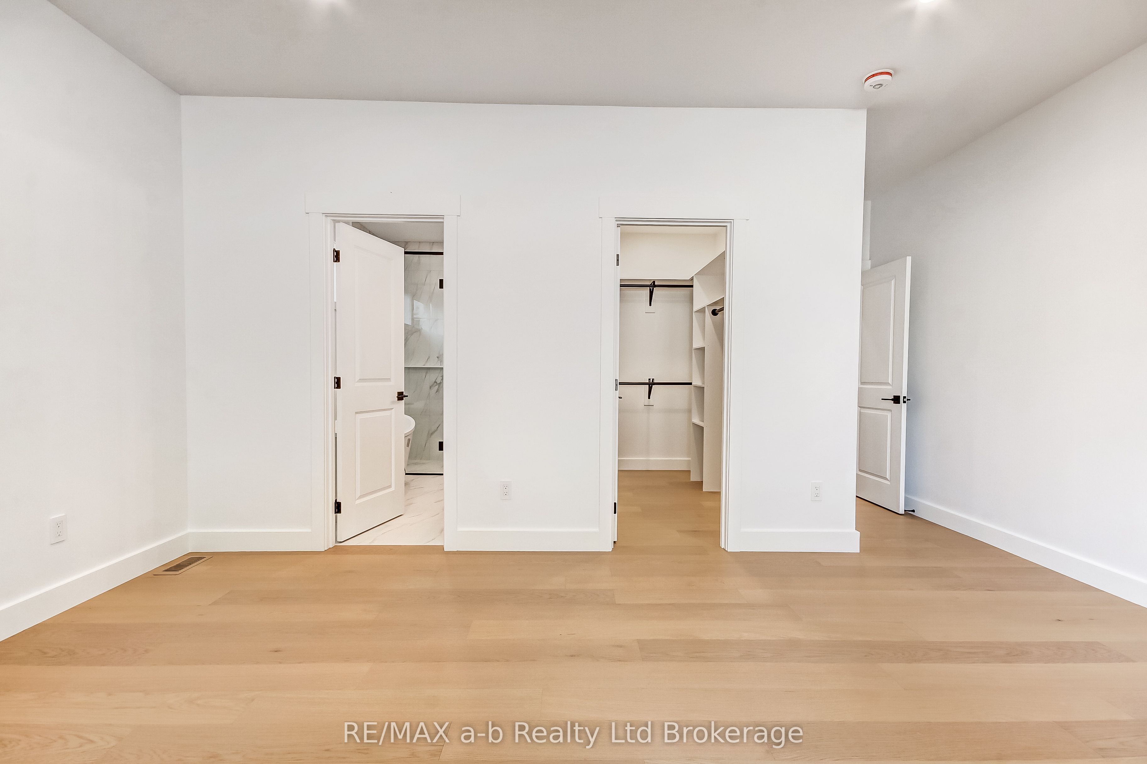 74 Herb Street Property Photo 20
