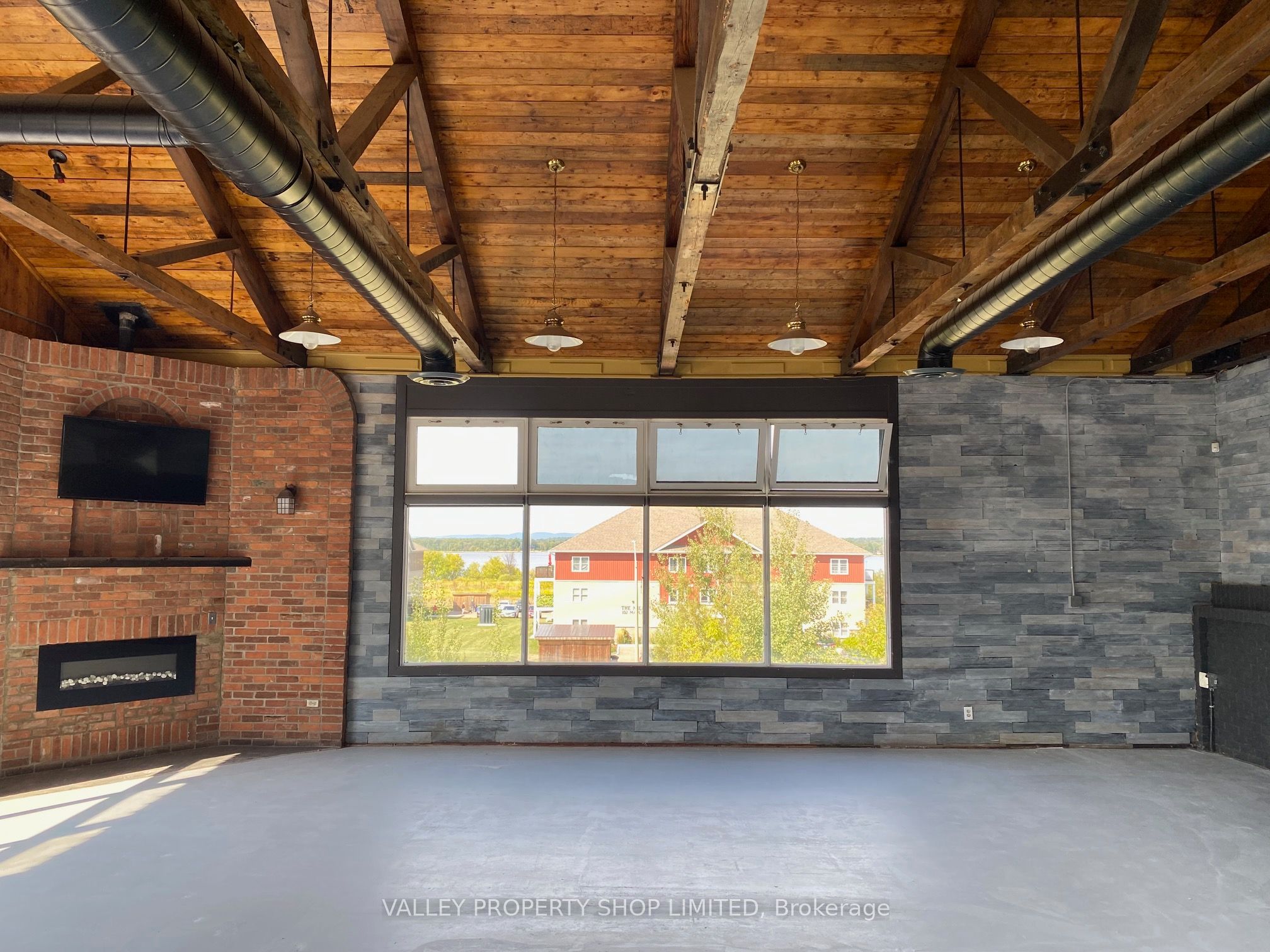 207 - B Nelson Street Property Photo 6