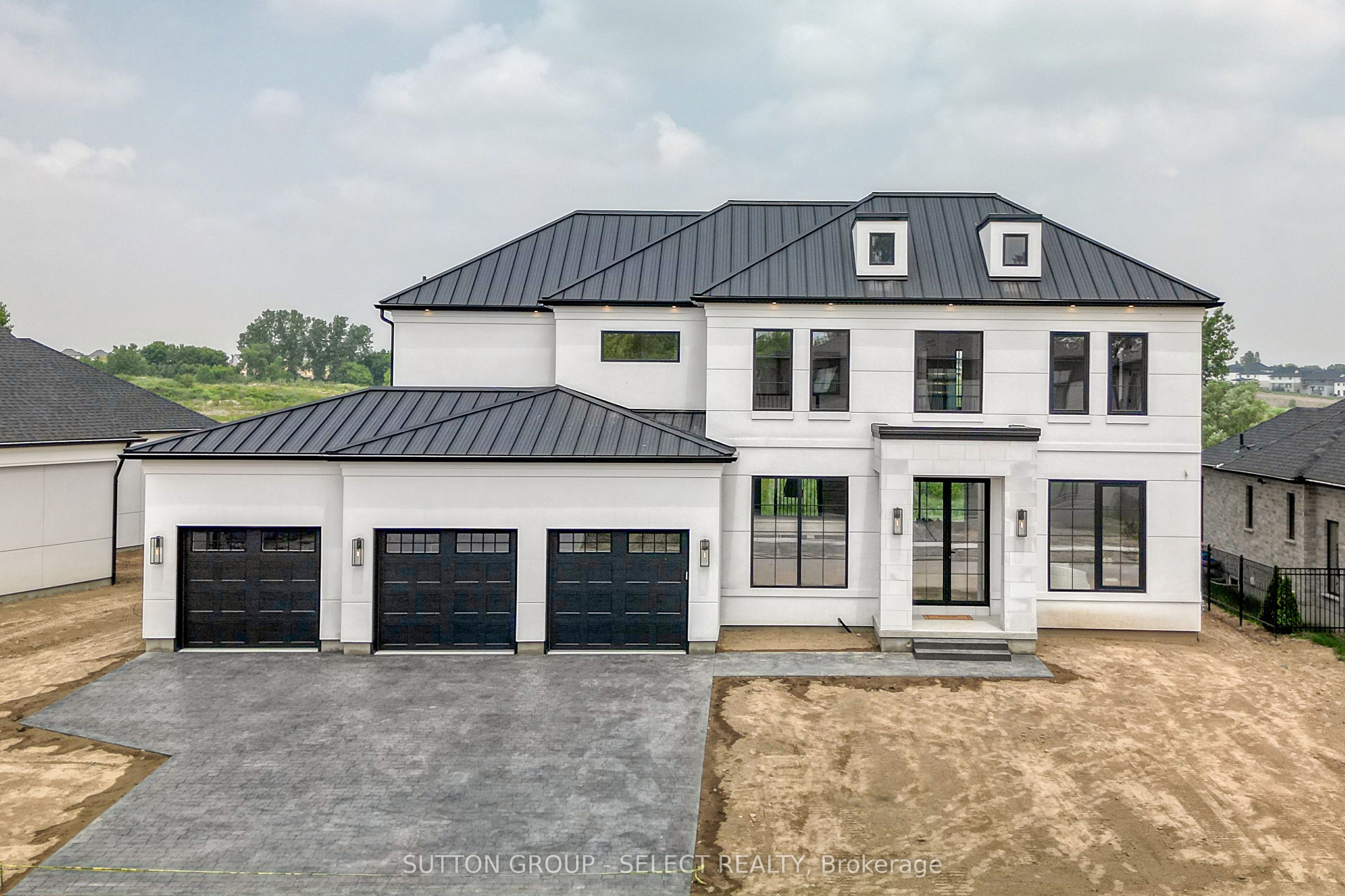 169 Edgewater Boulevard Property Photo 1