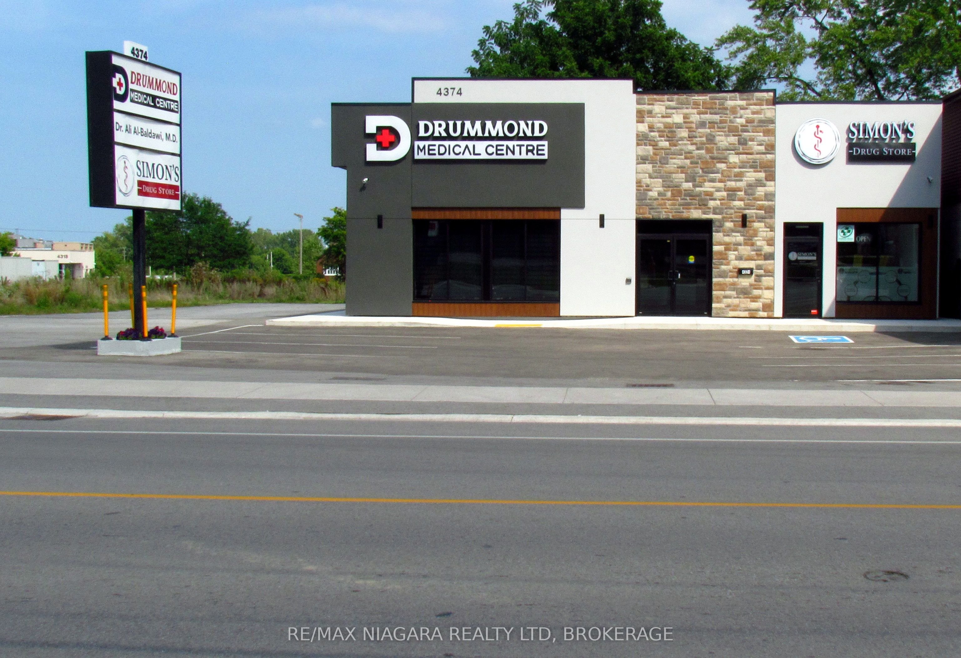 4374 Drummond Road Property Photo 1