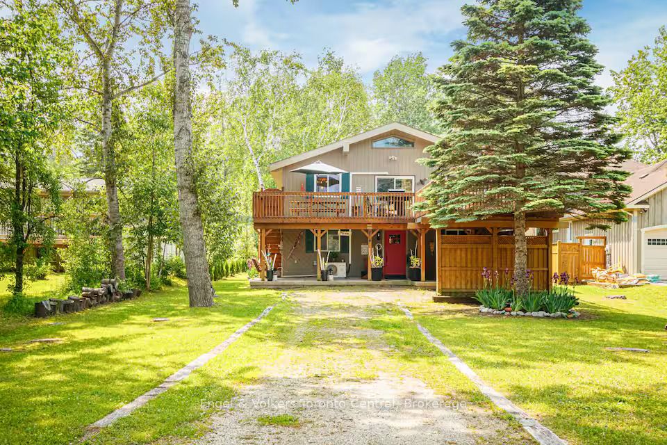 209860 Highway 26 Property Photo 2