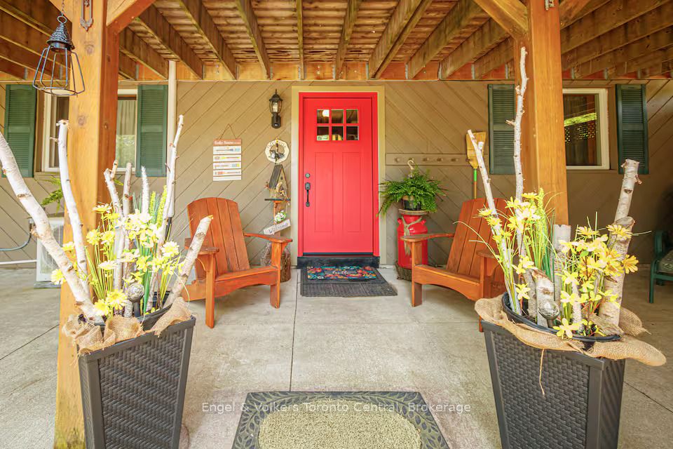 209860 Highway 26 Property Photo 4