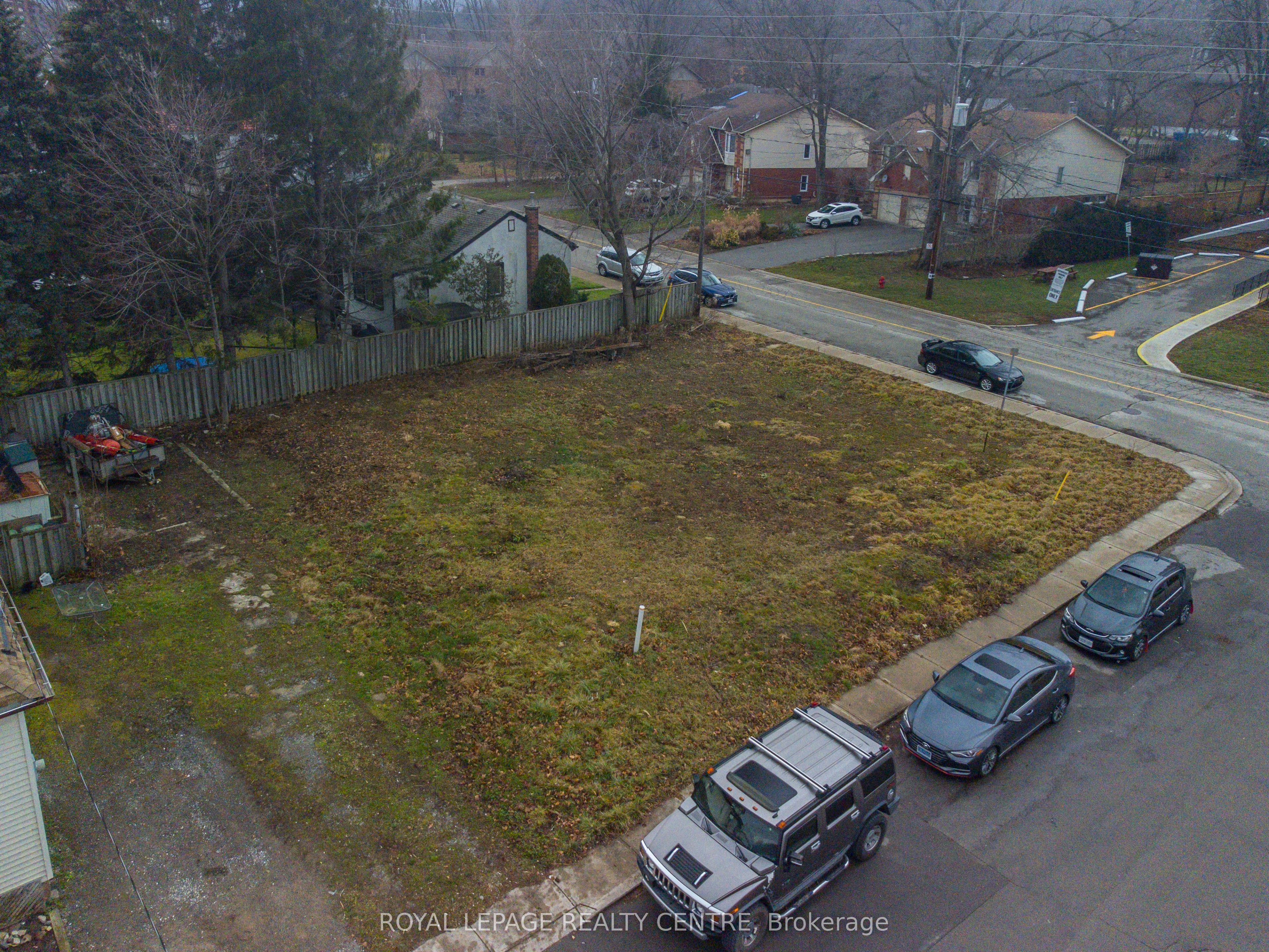 4 Thorpe Street Property Photo 6