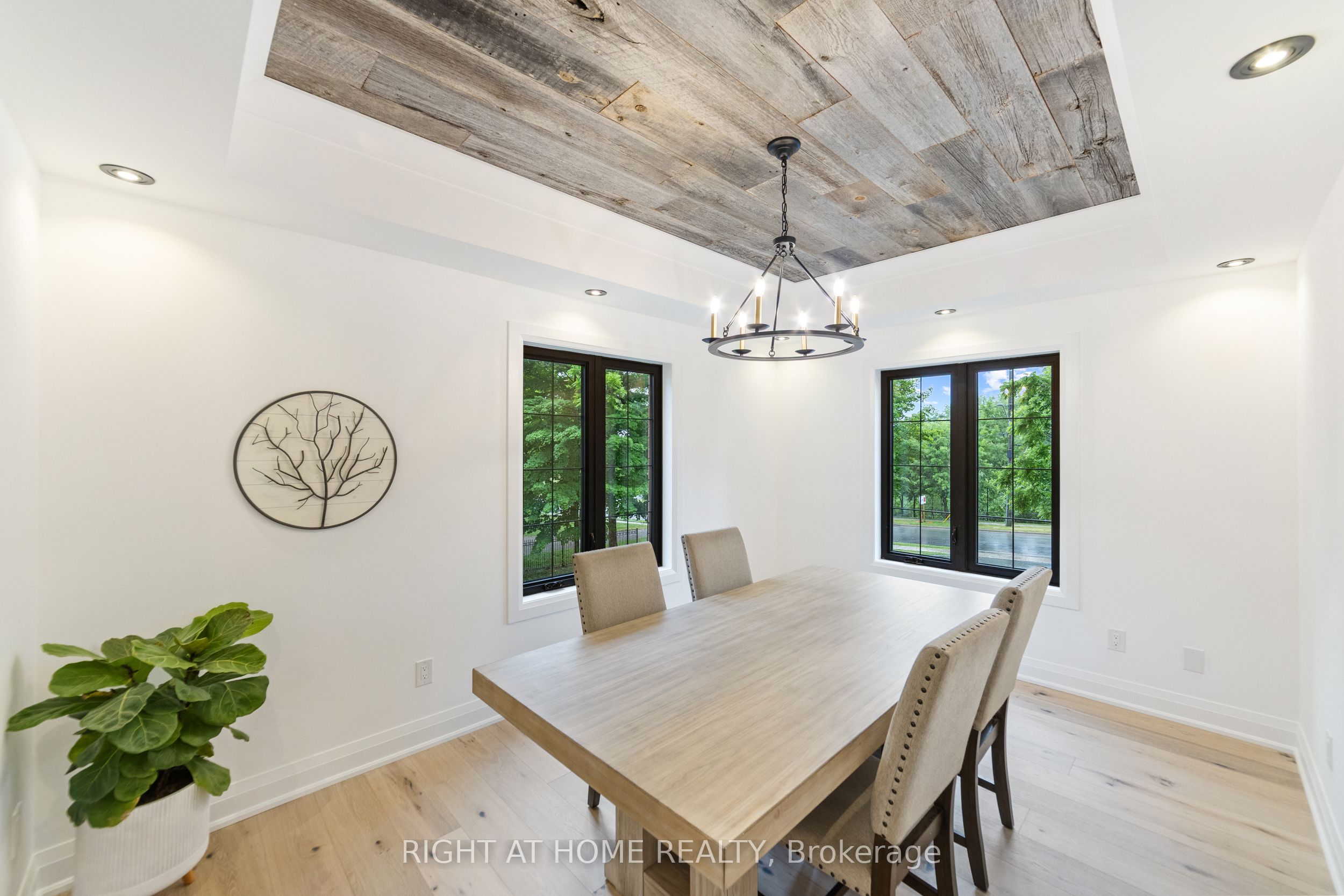 515 Hamilton Drive Property Photo 11