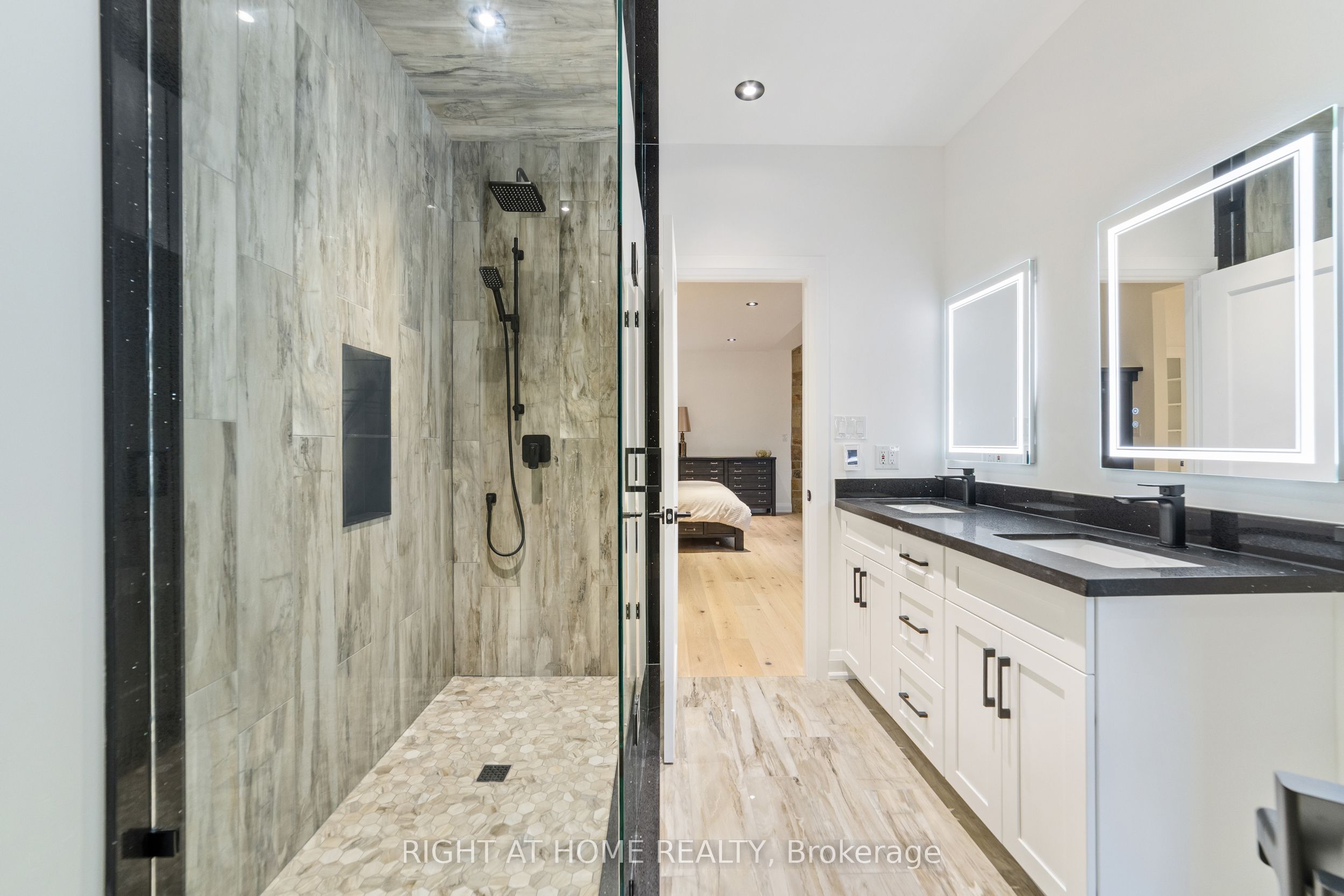 515 Hamilton Drive Property Photo 18