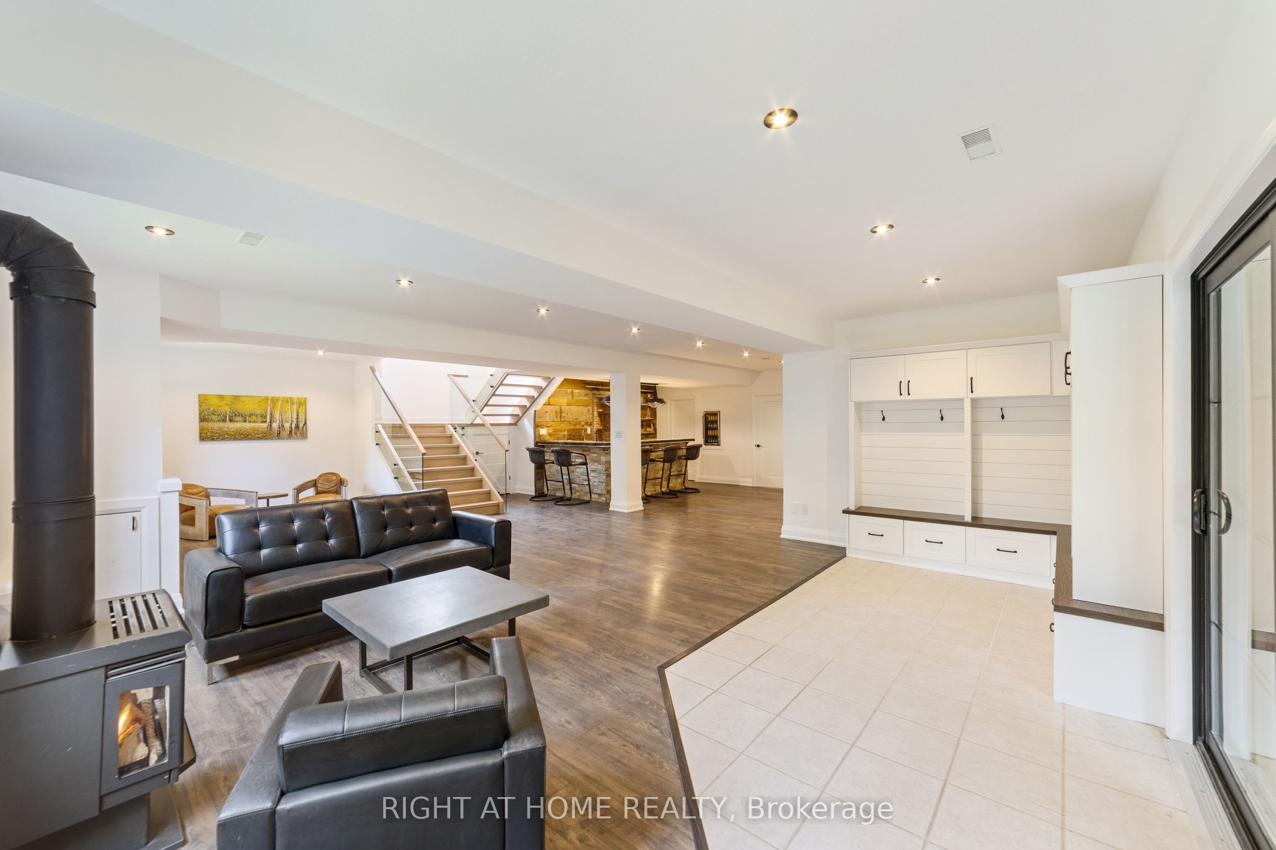 515 Hamilton Drive Property Photo 24