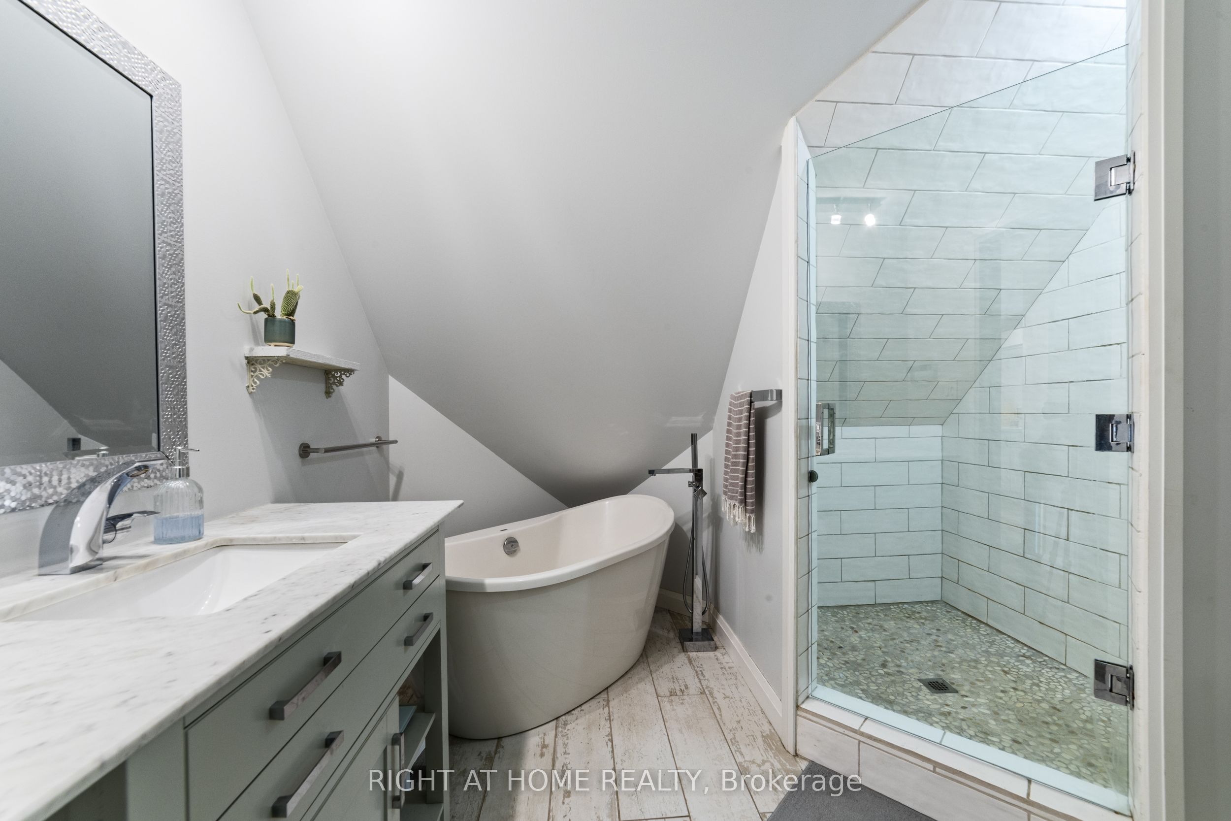 515 Hamilton Drive Property Photo 45