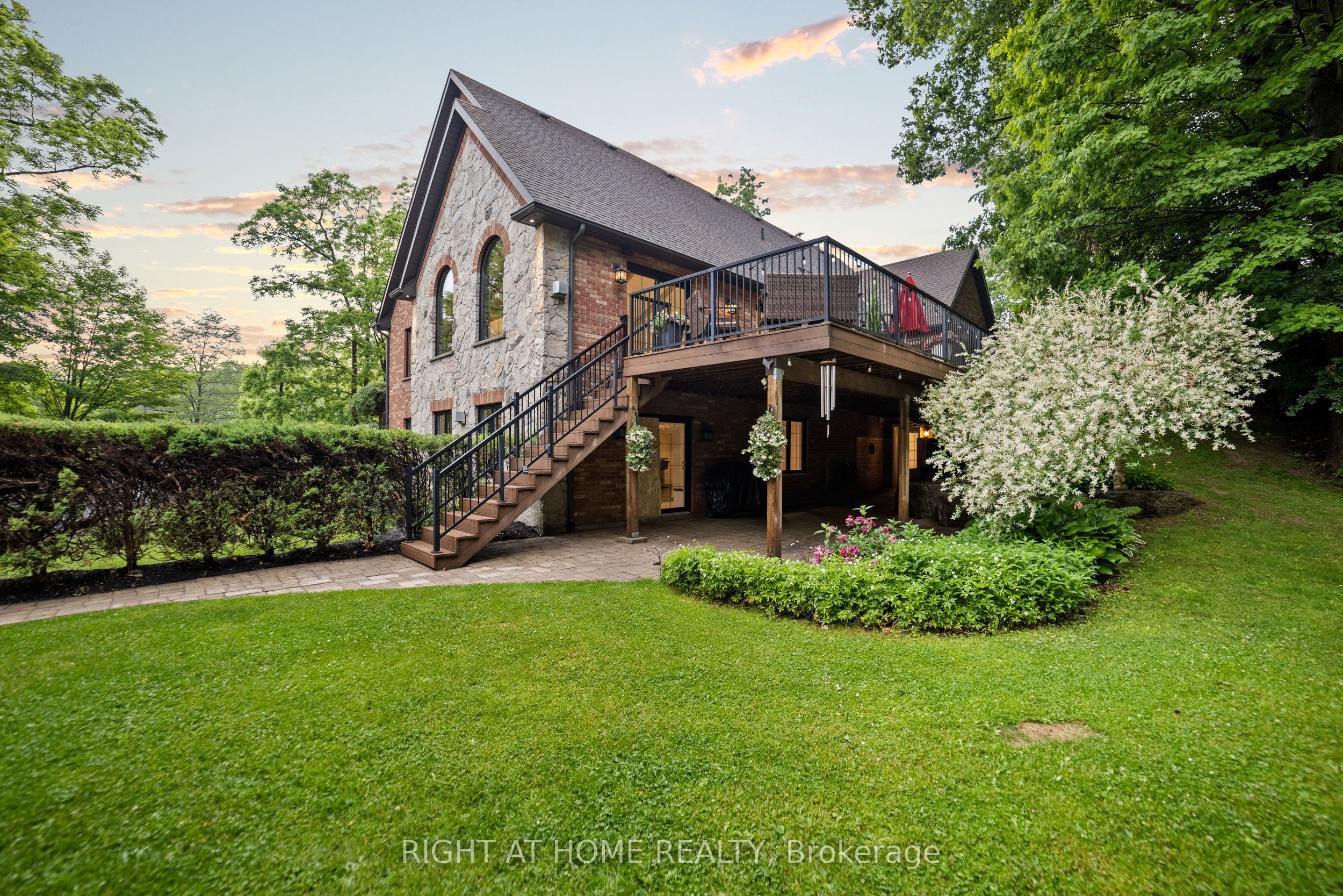 515 Hamilton Drive Property Photo 47