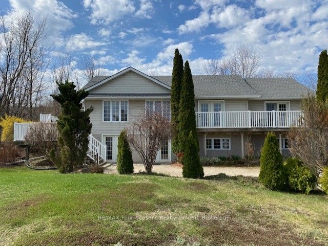 209442 Highway 26 W Property Photo 1